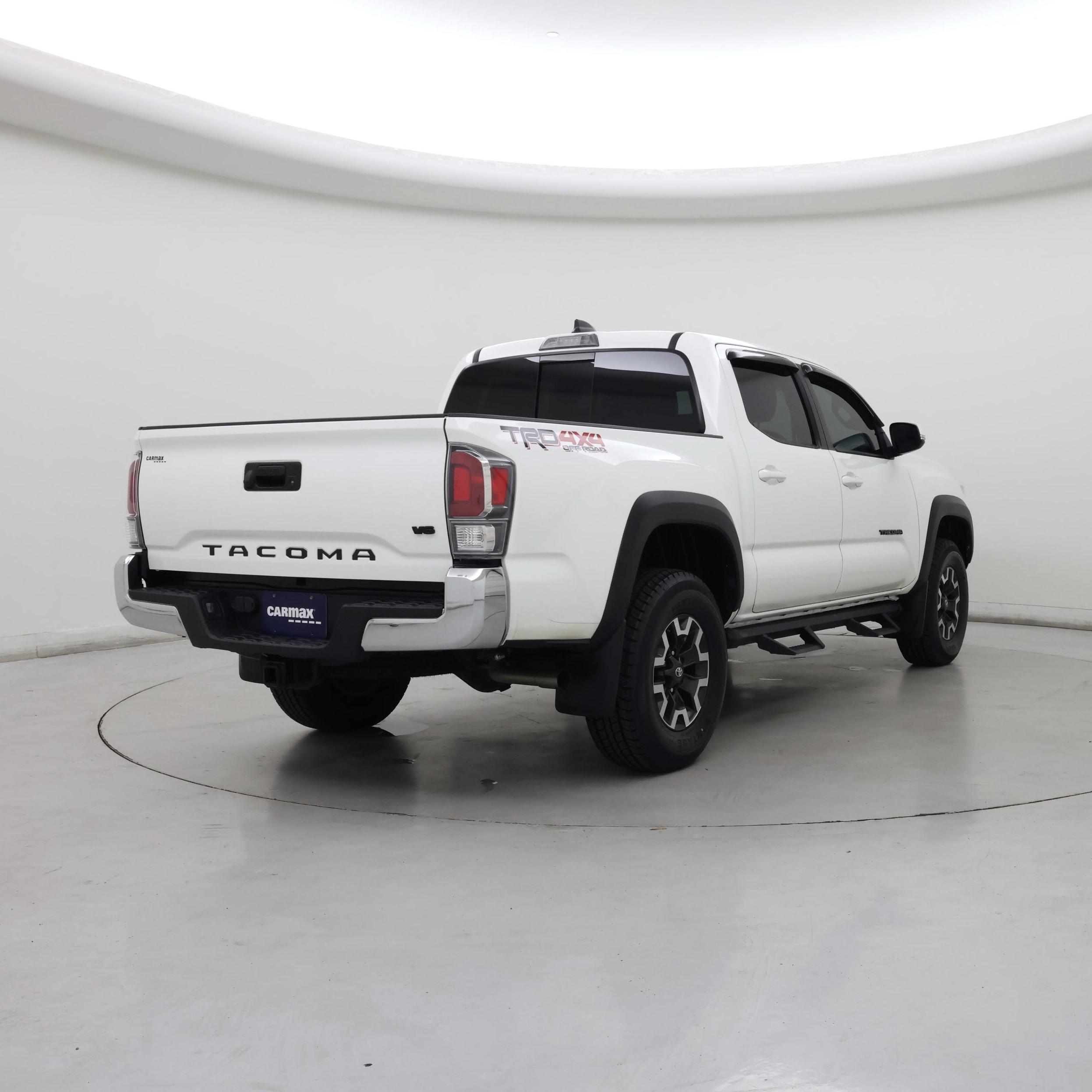 Thumbnail: 2023 Toyota Tacoma - 8