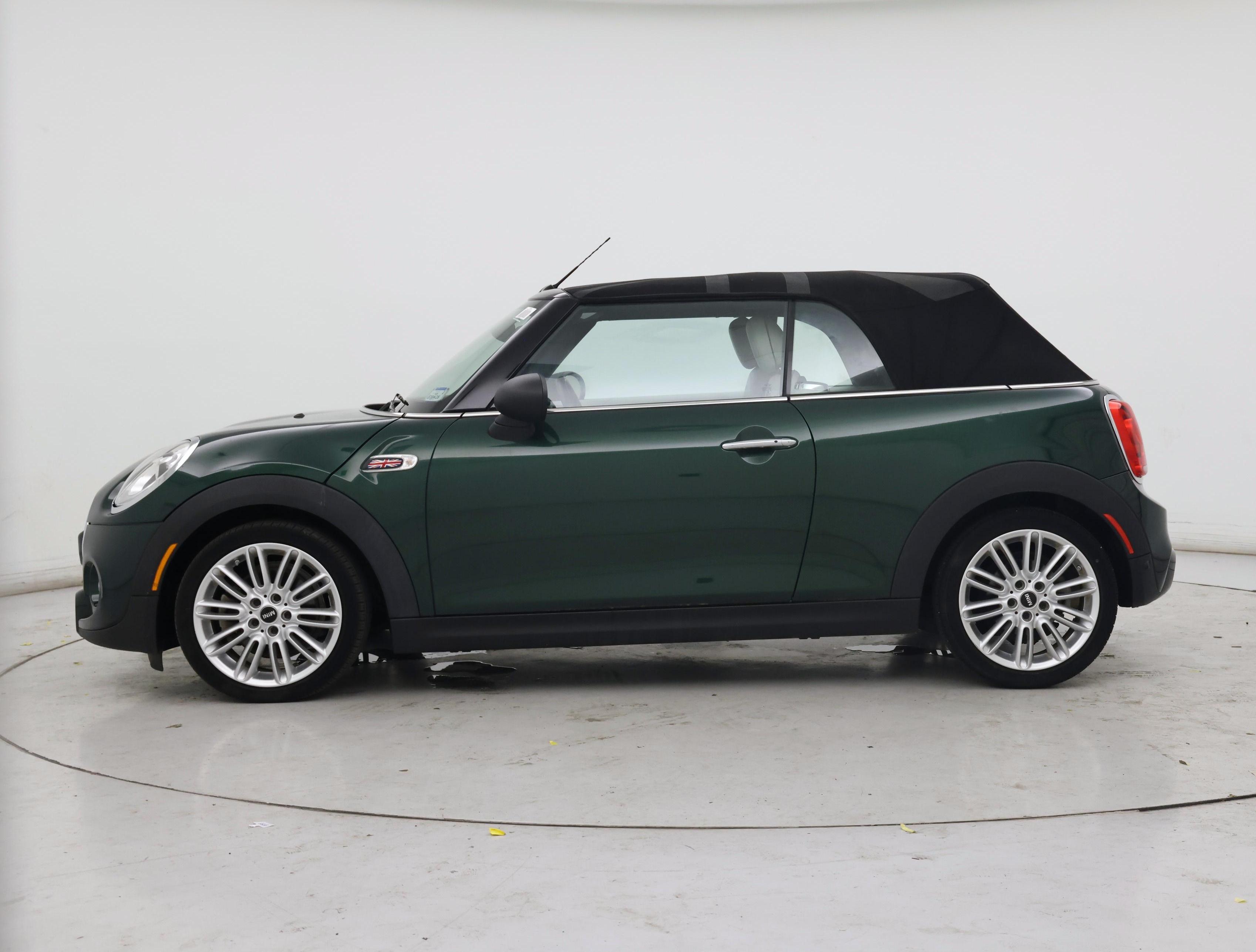 Thumbnail: 2017 MINI Cooper - 3