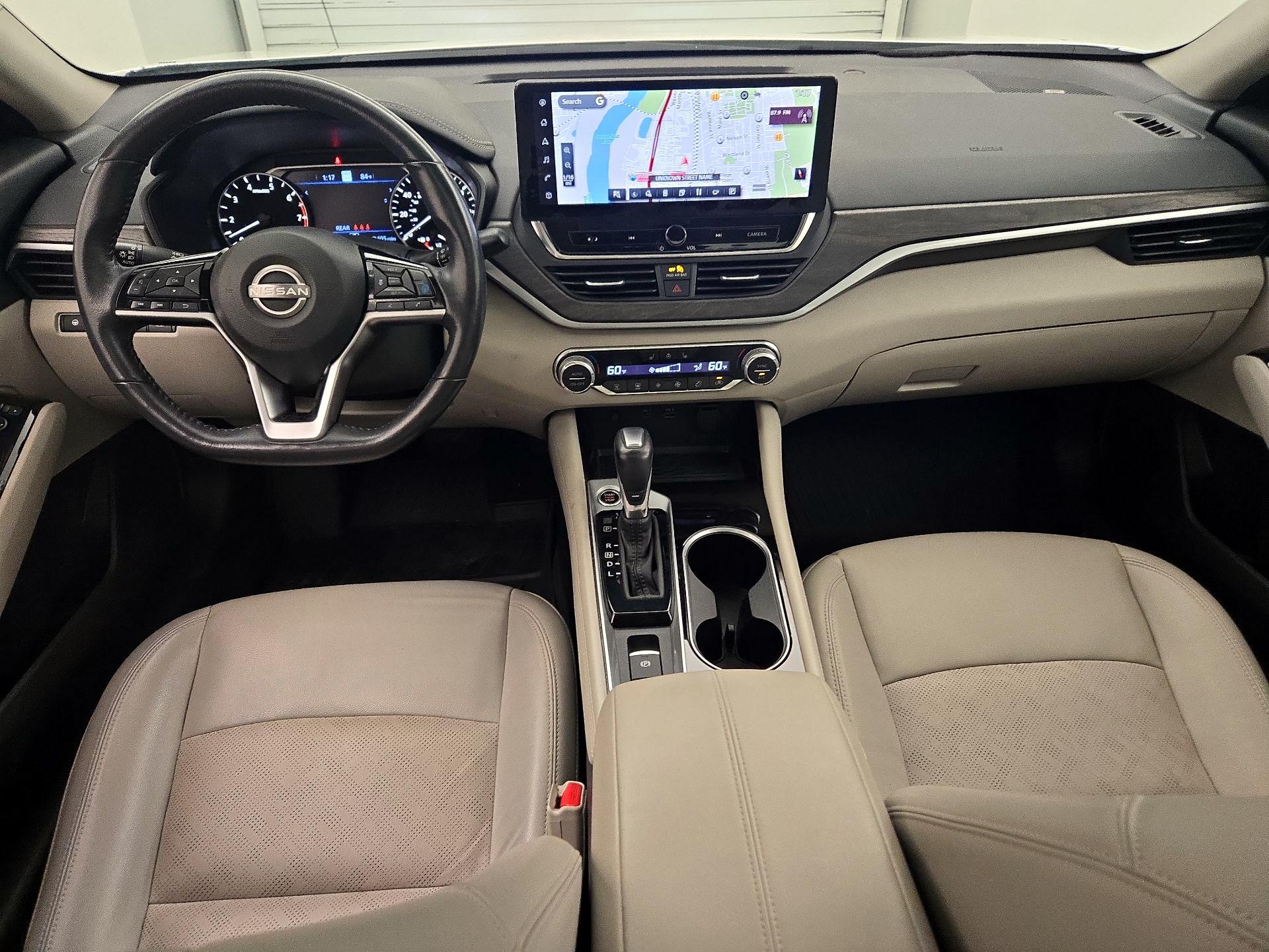 Thumbnail: 2023 Nissan Altima - 9