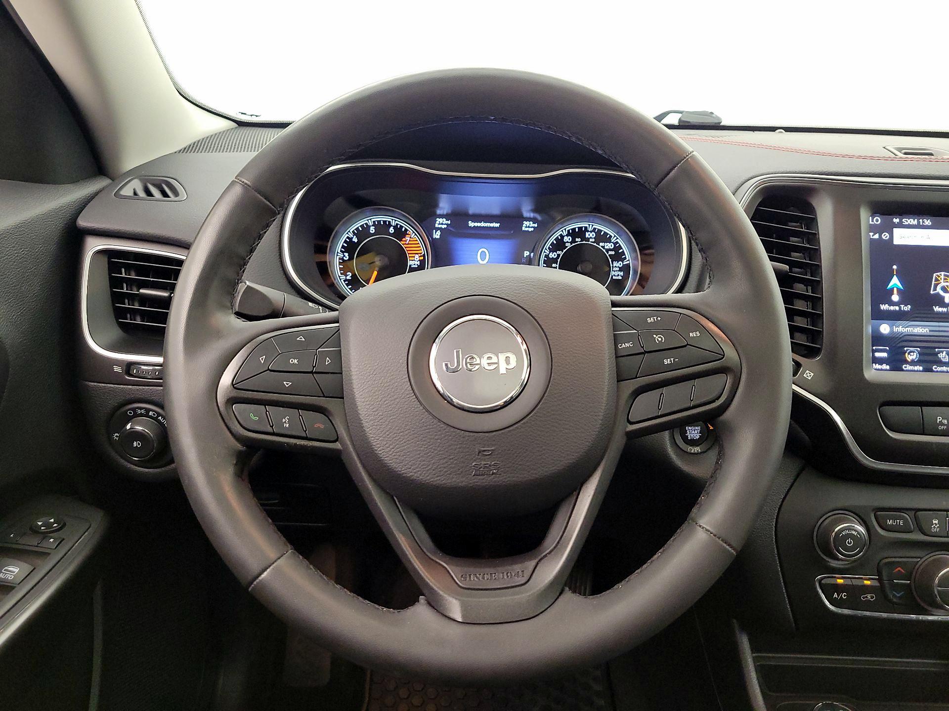 Thumbnail: 2022 Jeep Cherokee - 10