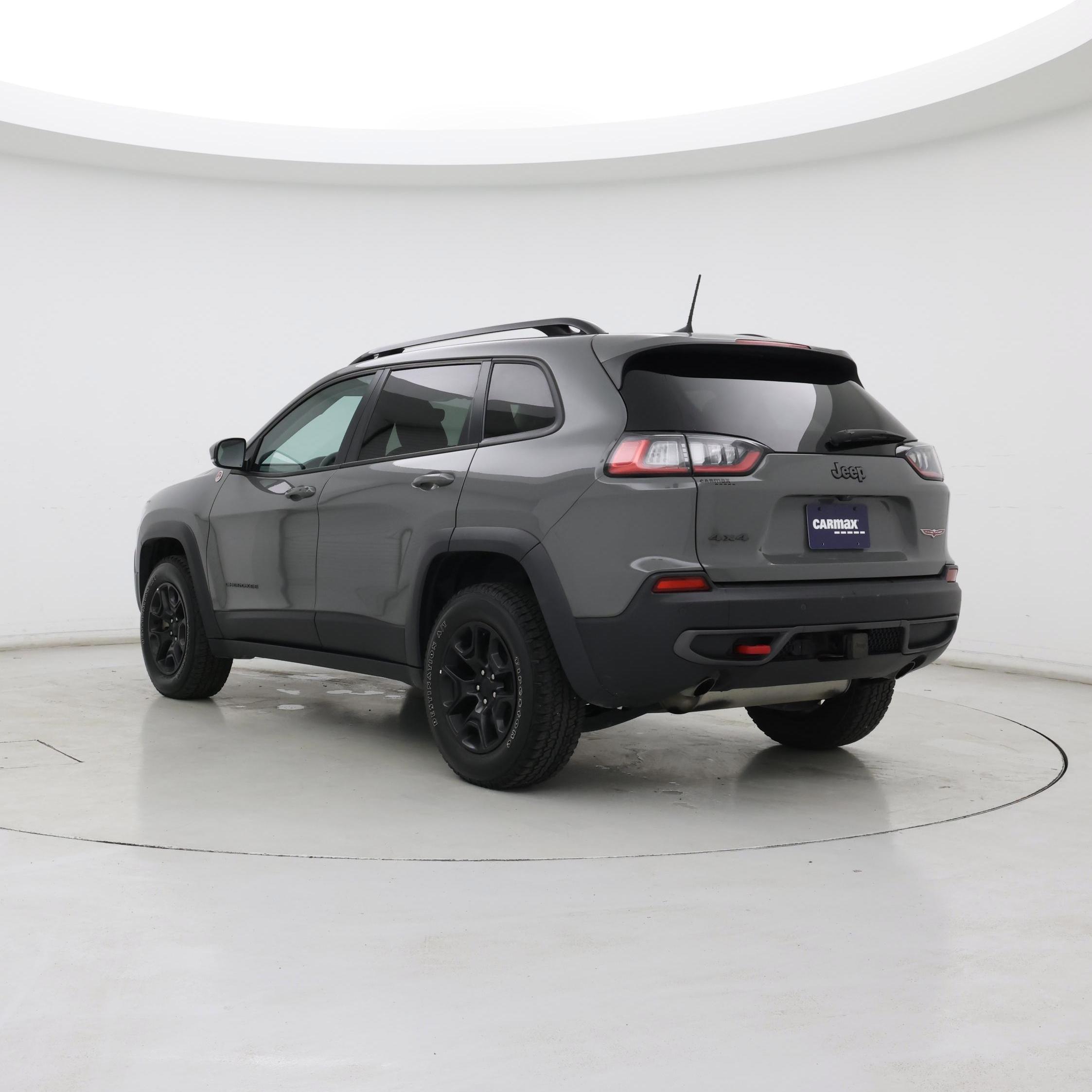 Thumbnail: 2022 Jeep Cherokee - 2