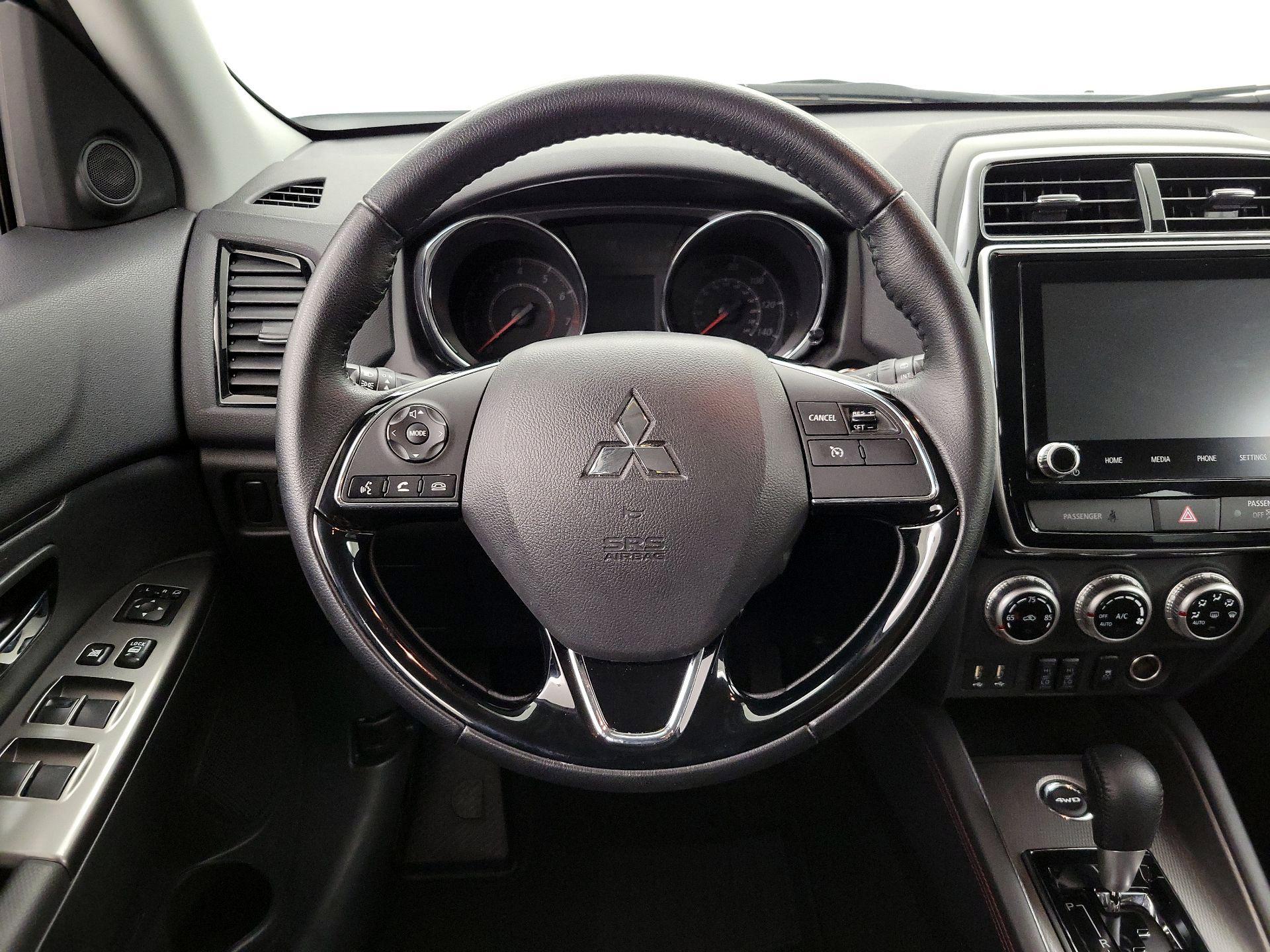 Thumbnail: 2025 Mitsubishi Outlander Sport - 10