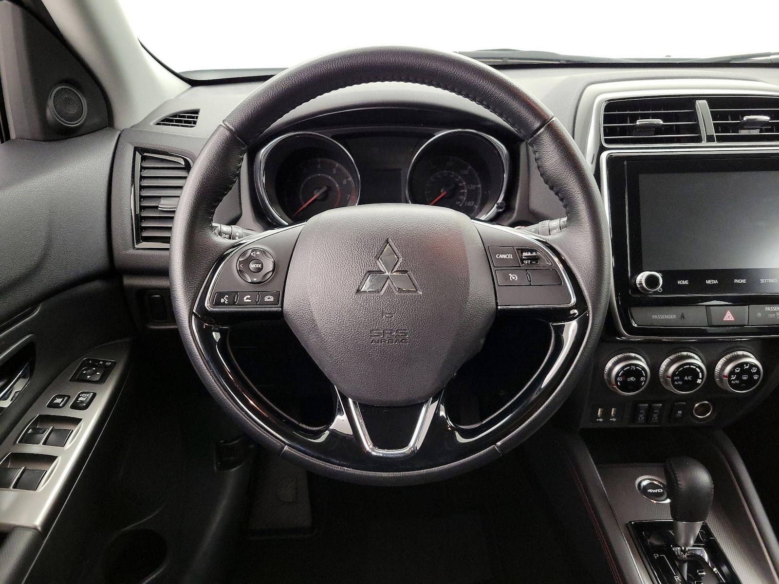 2025 Mitsubishi Outlander Sport SE - Photo 11