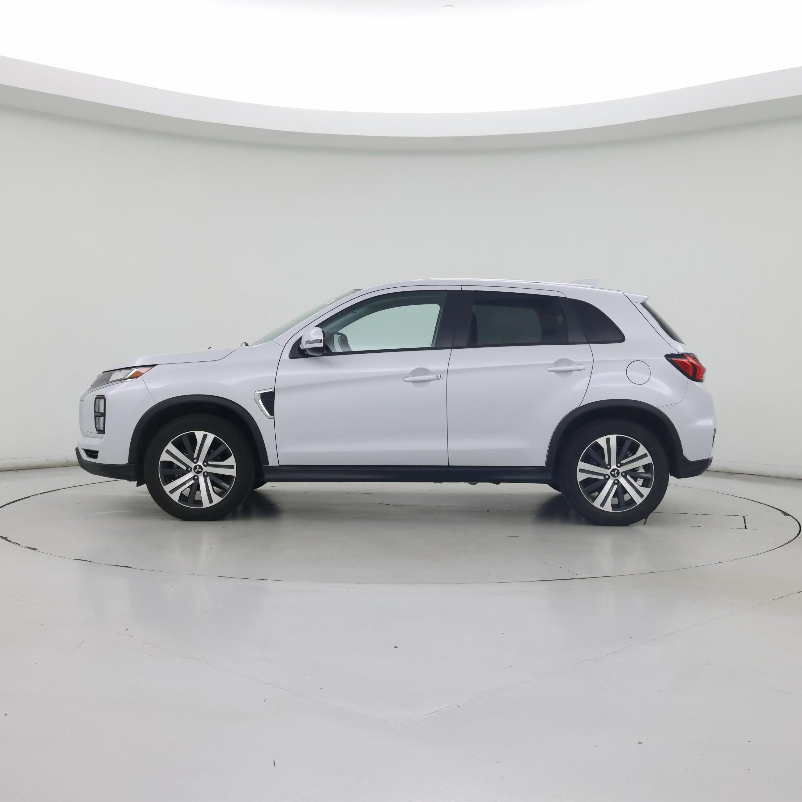 Thumbnail: 2025 Mitsubishi Outlander Sport - 3