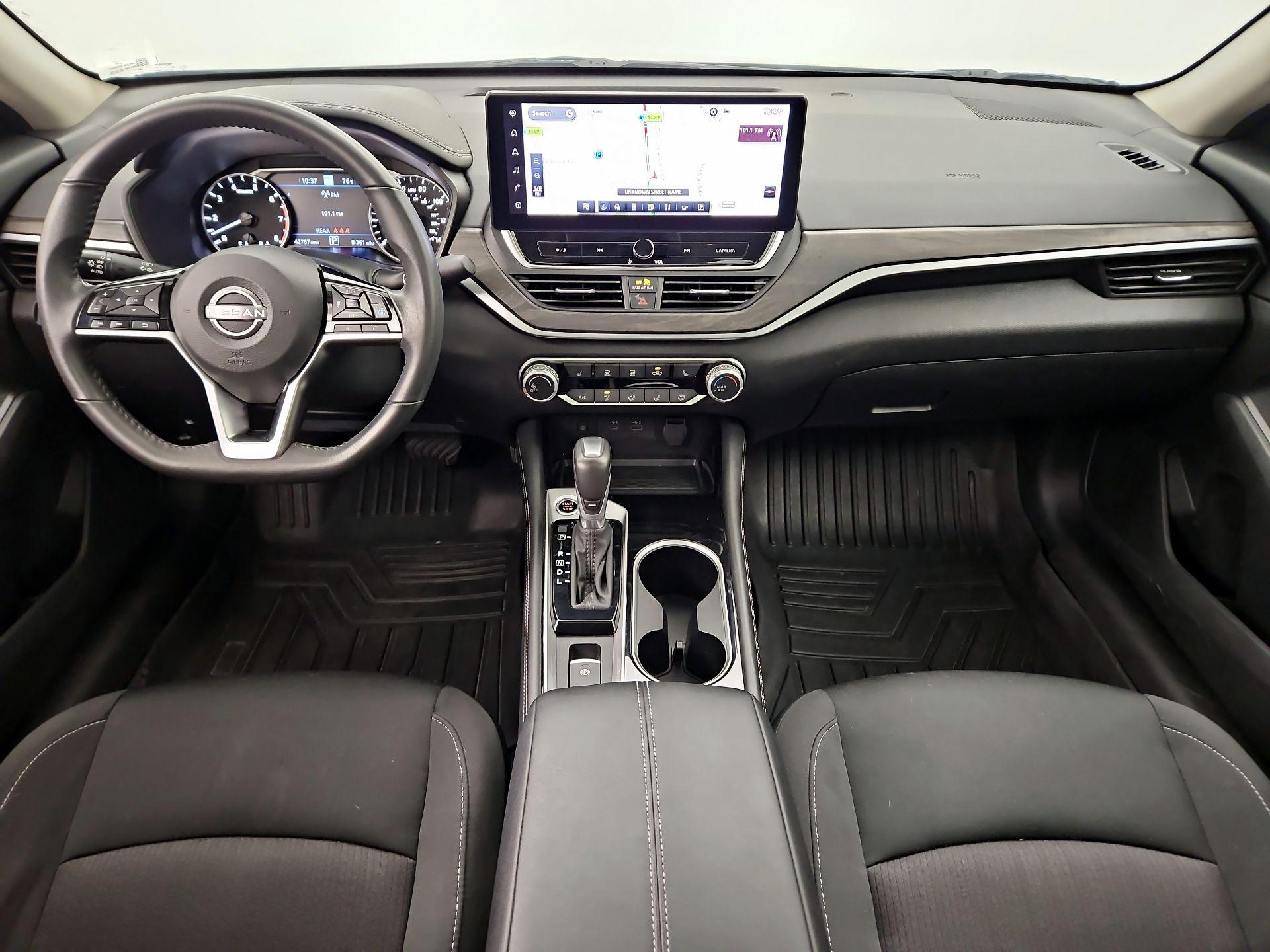 Thumbnail: 2024 Nissan Altima - 9