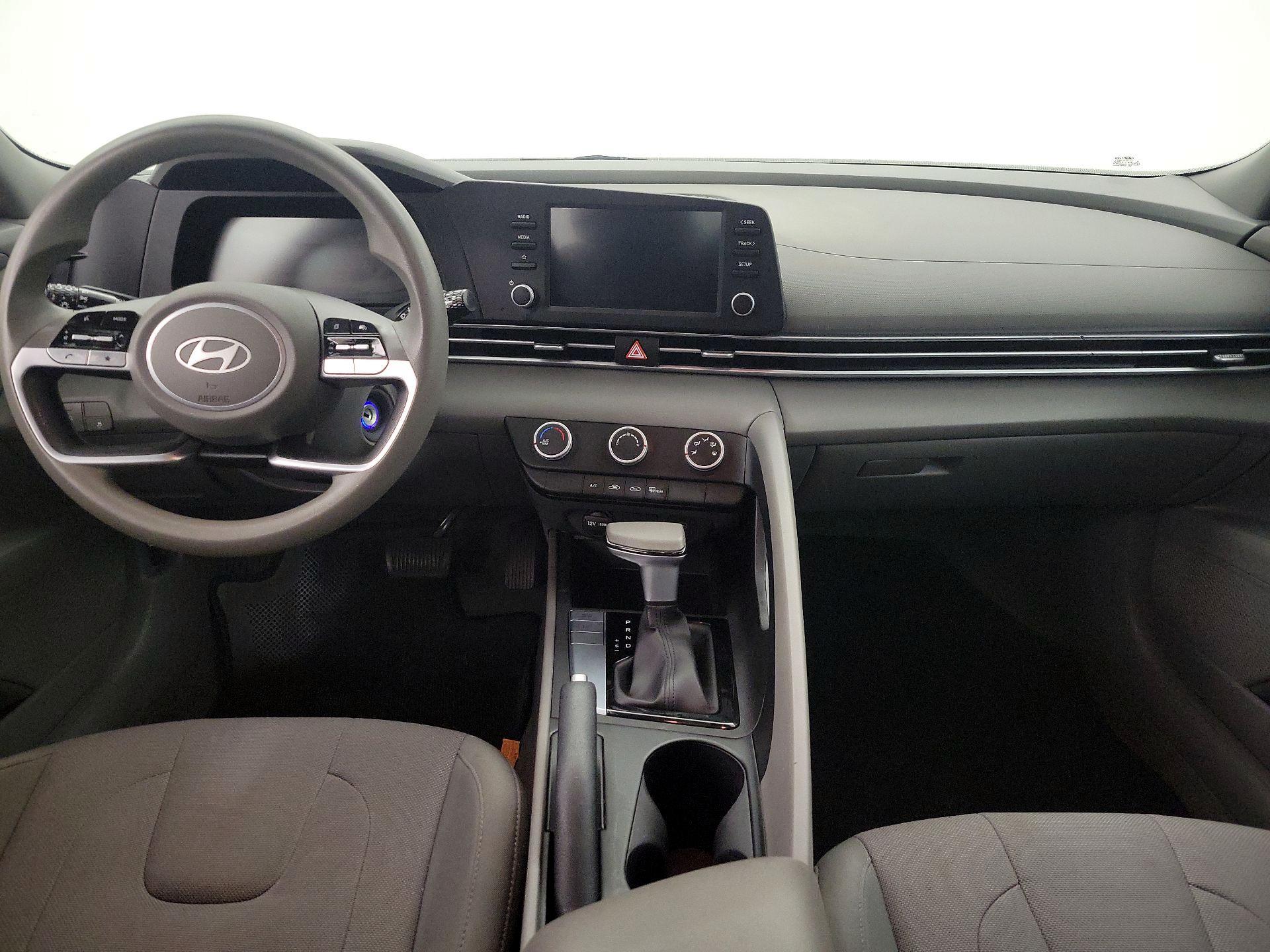 Thumbnail: 2024 Hyundai Elantra - 9