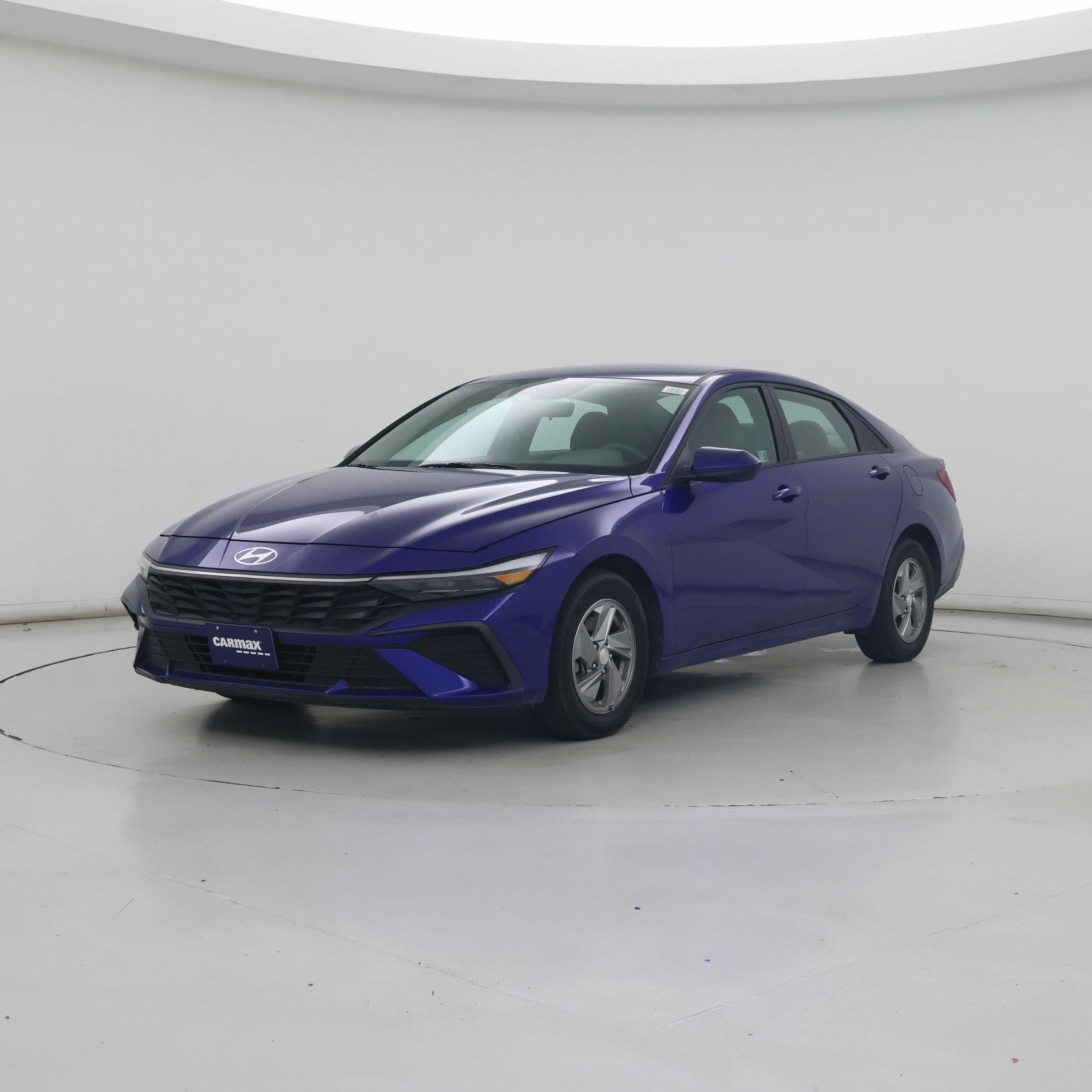 Thumbnail: 2024 Hyundai Elantra - 4
