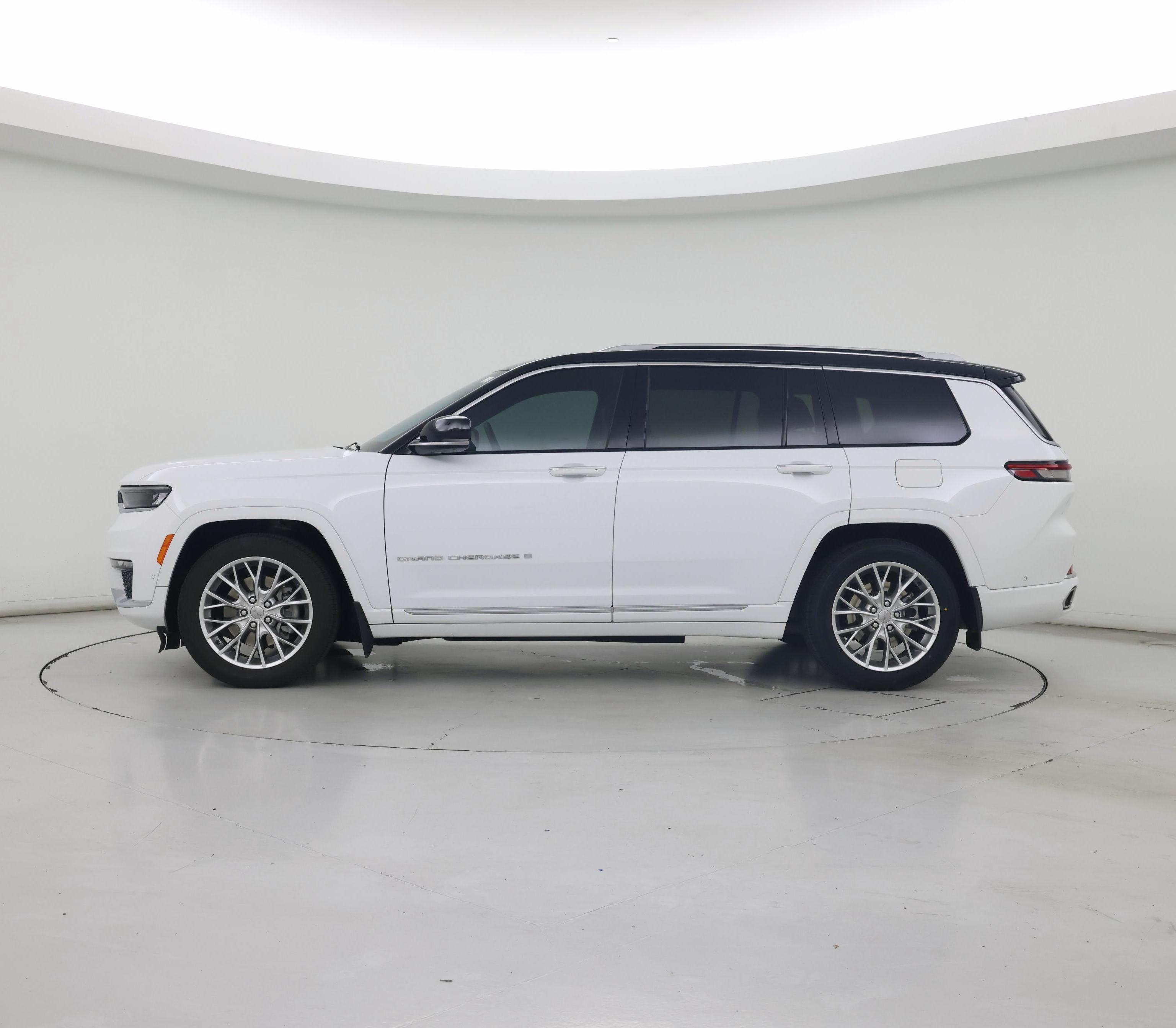Thumbnail: 2023 Jeep Grand Cherokee L - 3