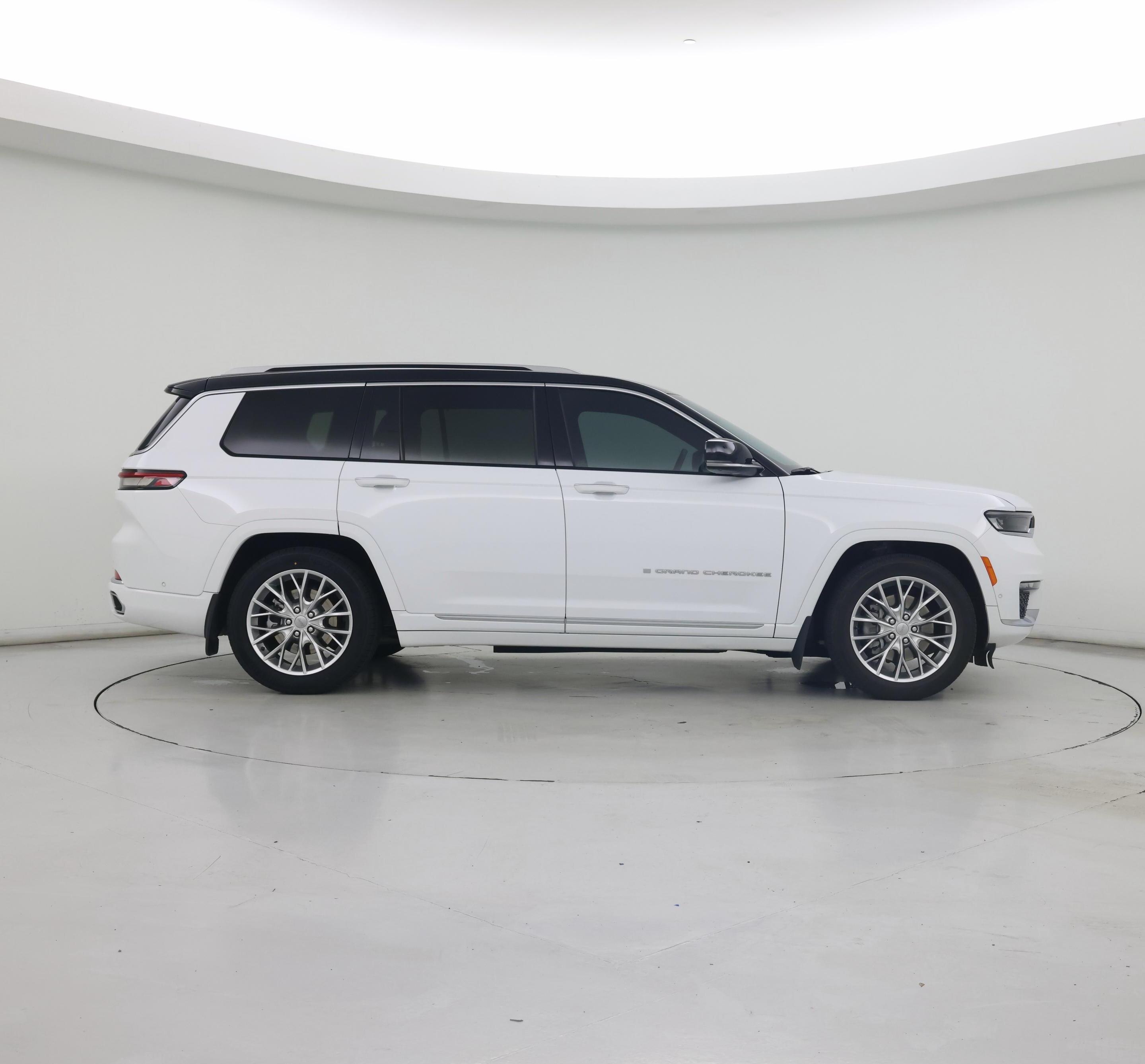 Thumbnail: 2023 Jeep Grand Cherokee L - 7