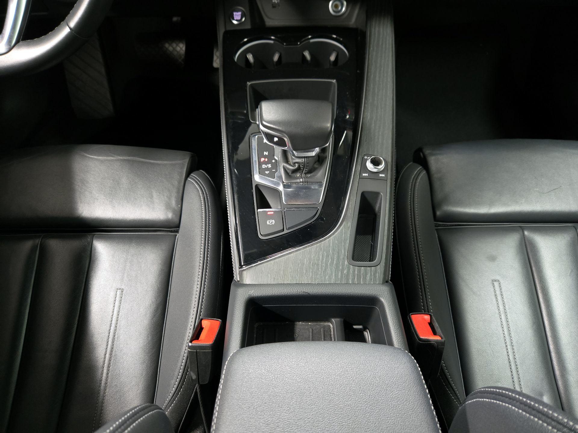 Thumbnail: 2024 Audi A4 - 17