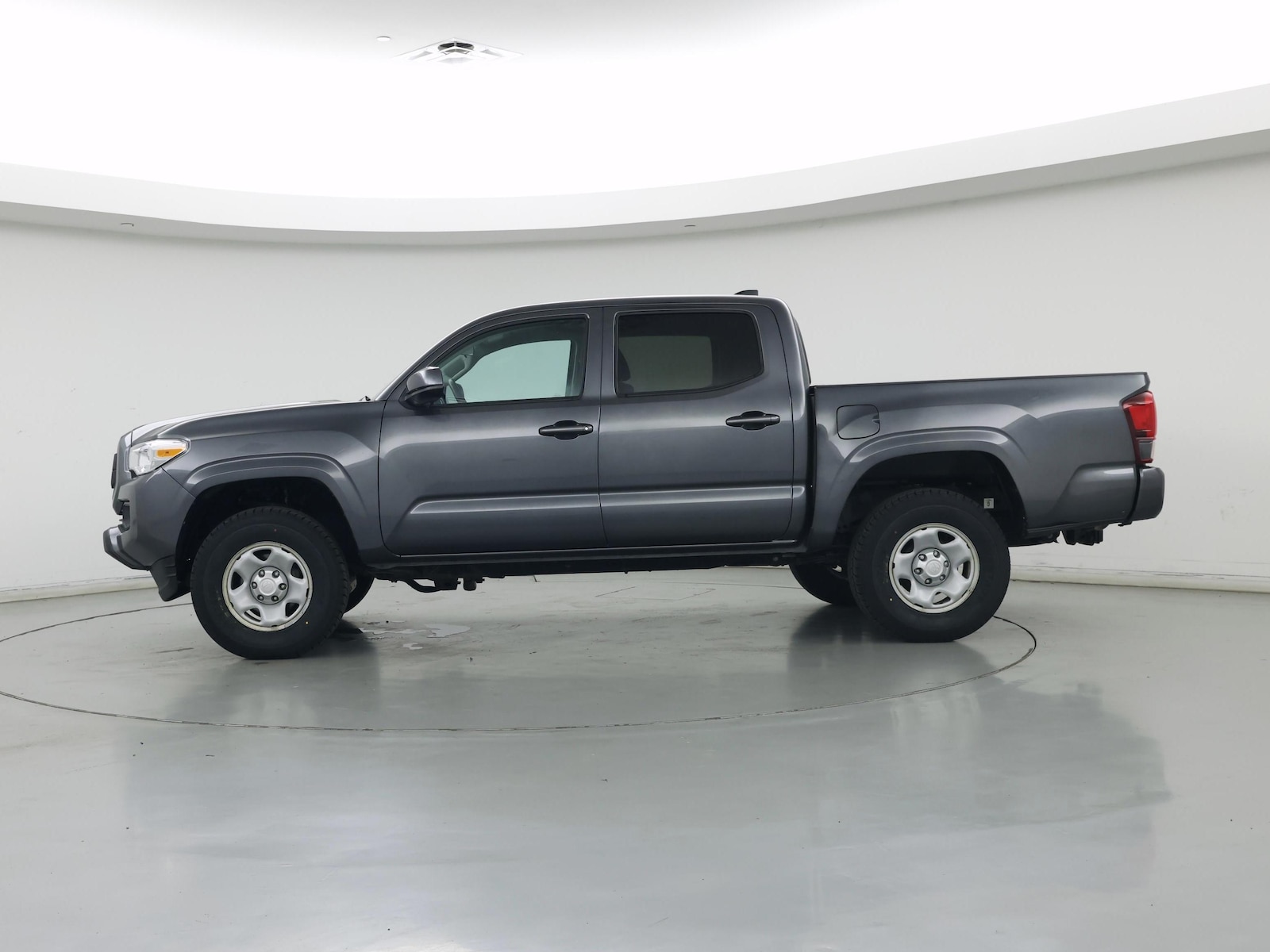 2023 Toyota Tacoma SR - Photo 4