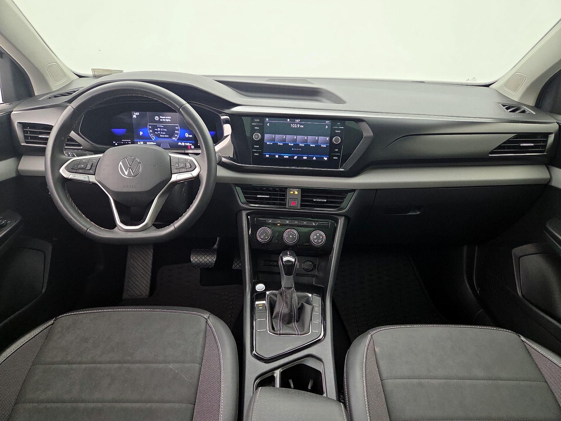 Thumbnail: 2023 Volkswagen Taos - 9