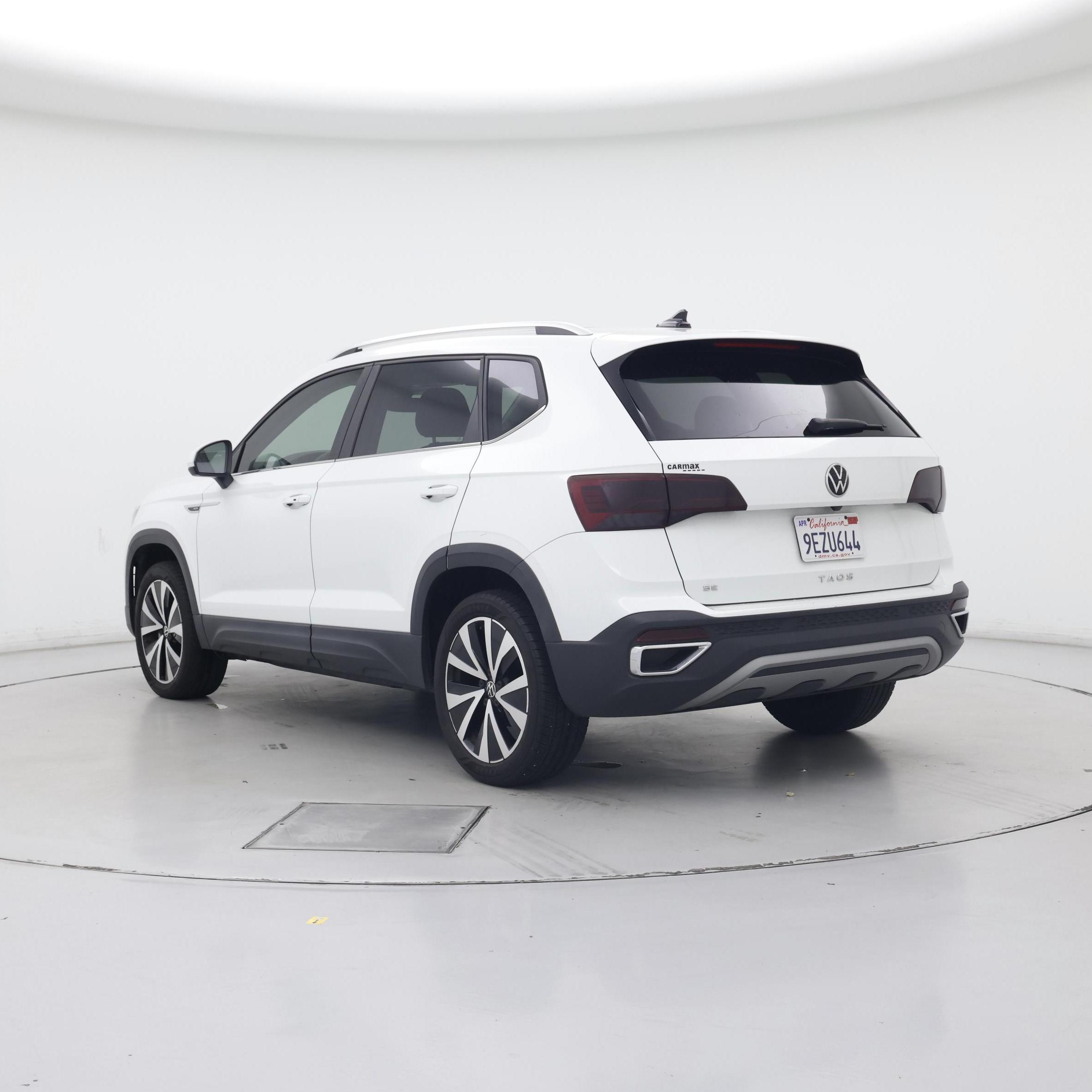 Thumbnail: 2023 Volkswagen Taos - 2