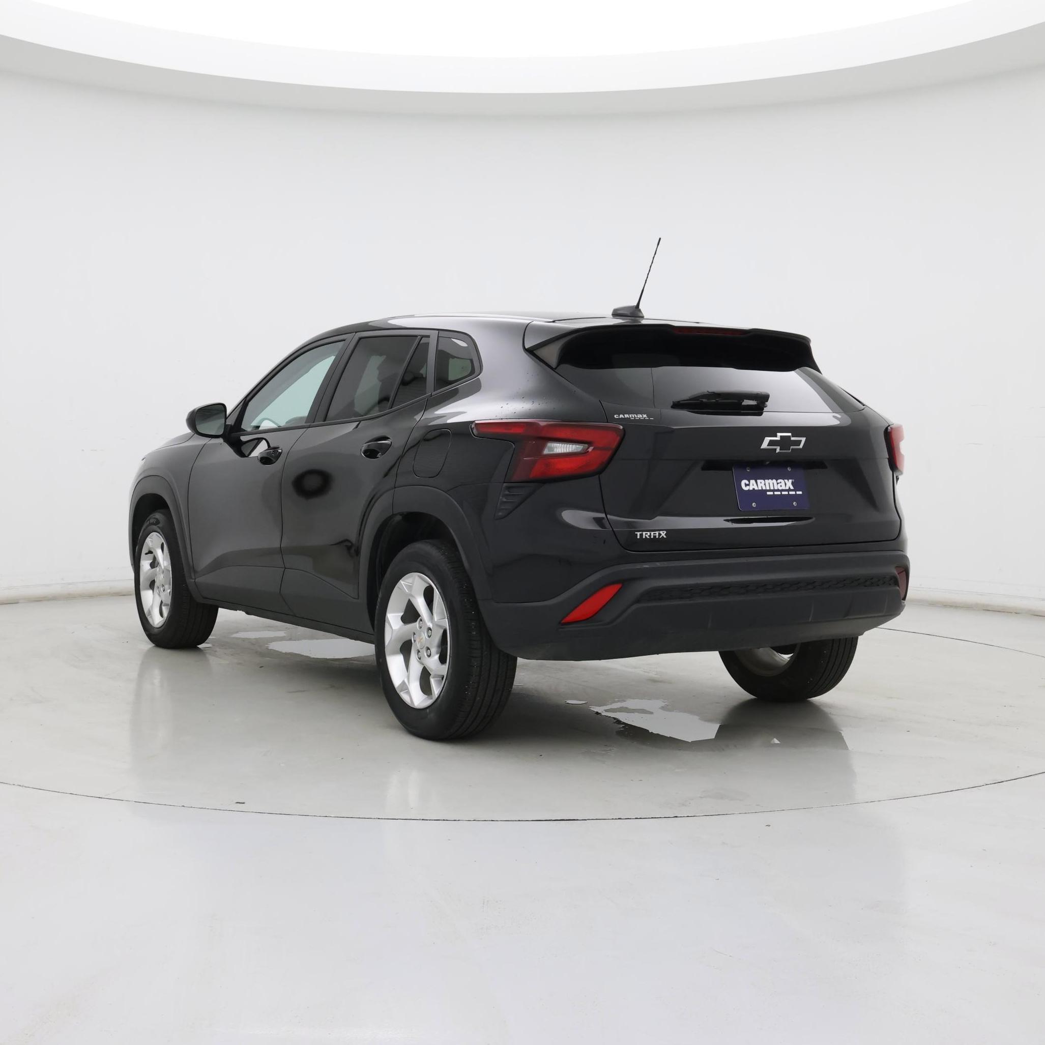 Thumbnail: 2025 Chevrolet Trax - 2