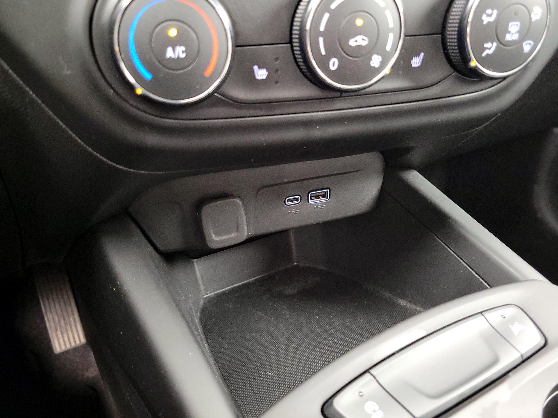 Thumbnail: 2025 Chevrolet Trax - 19