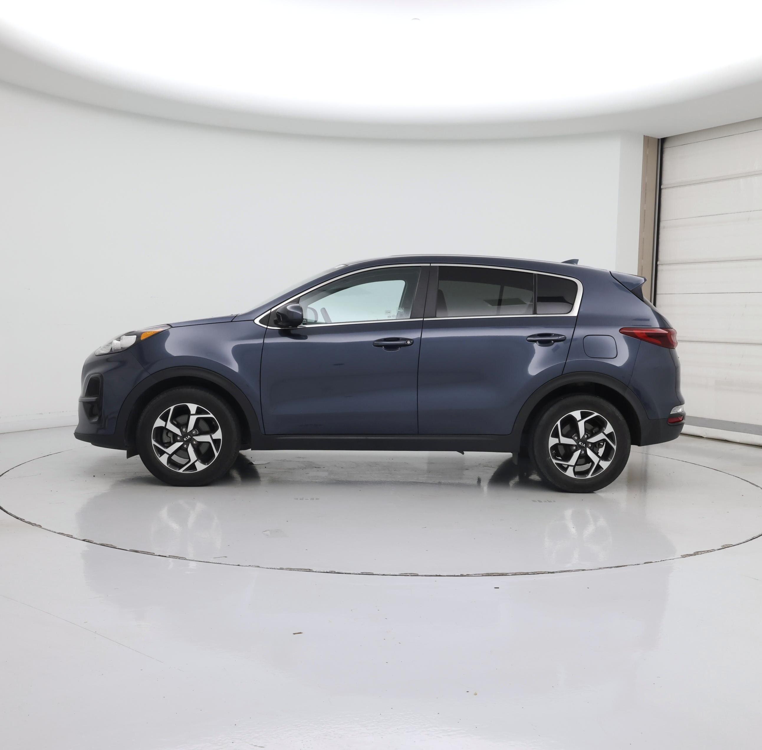Thumbnail: 2021 Kia Sportage - 3