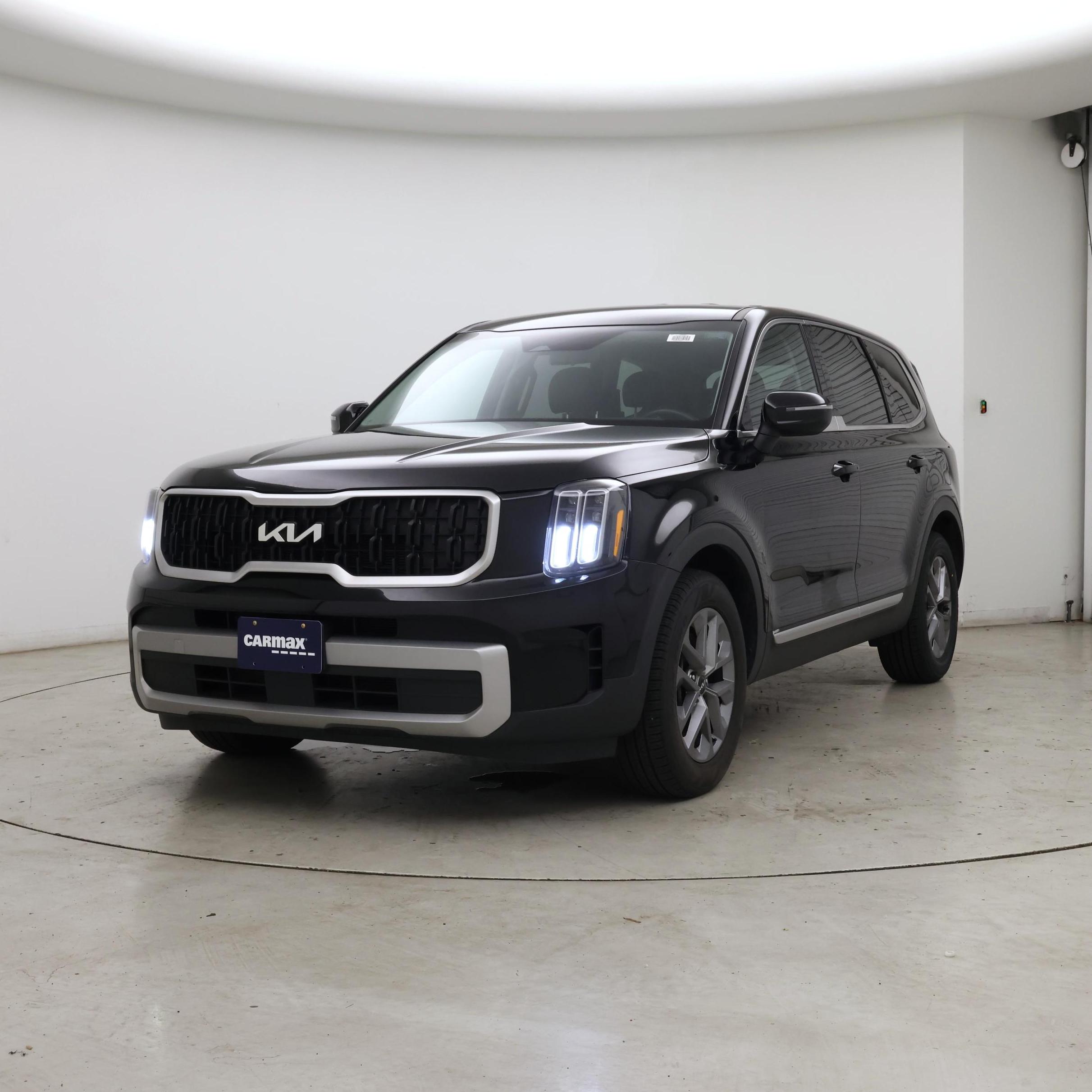 Thumbnail: 2023 Kia Telluride - 4