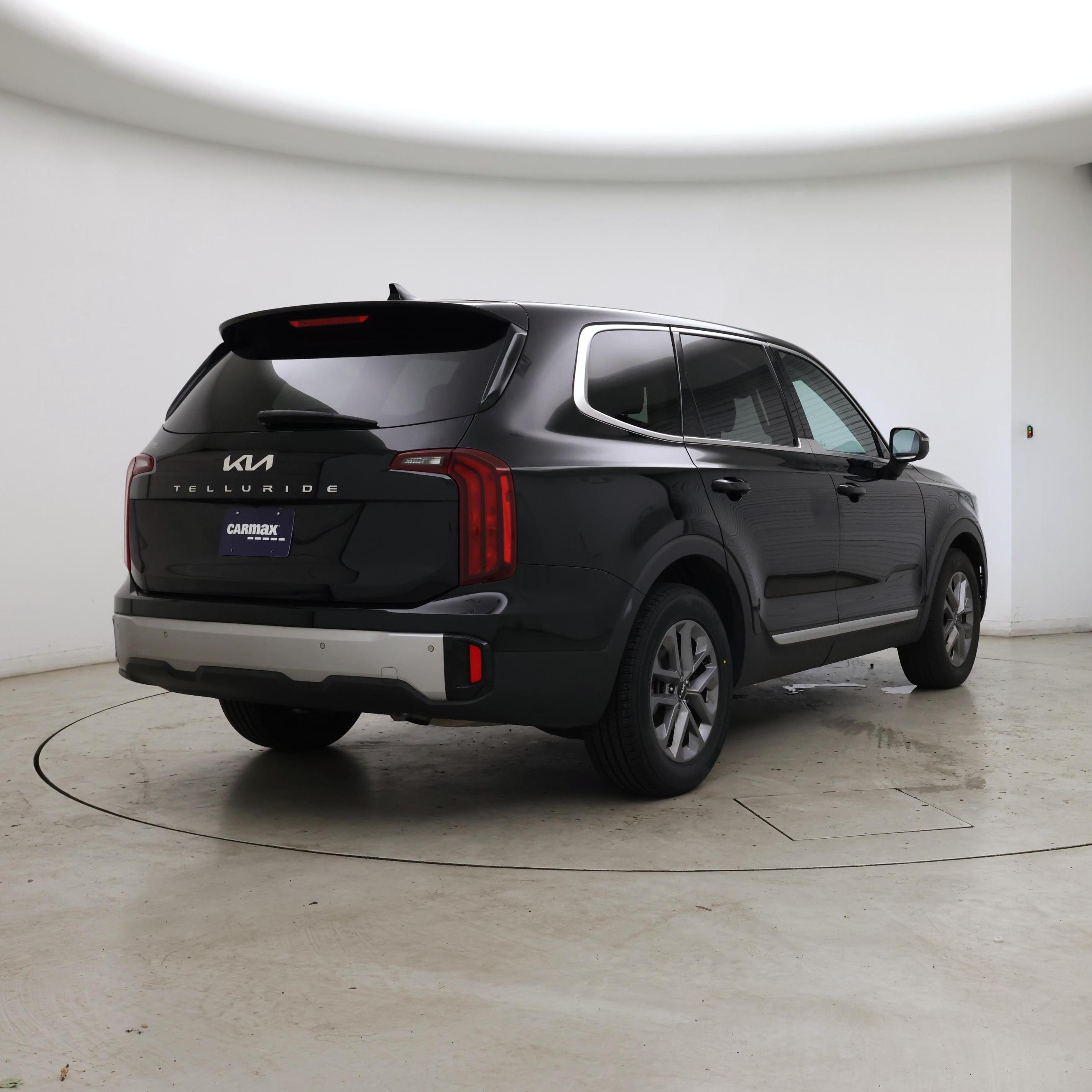 Thumbnail: 2023 Kia Telluride - 8
