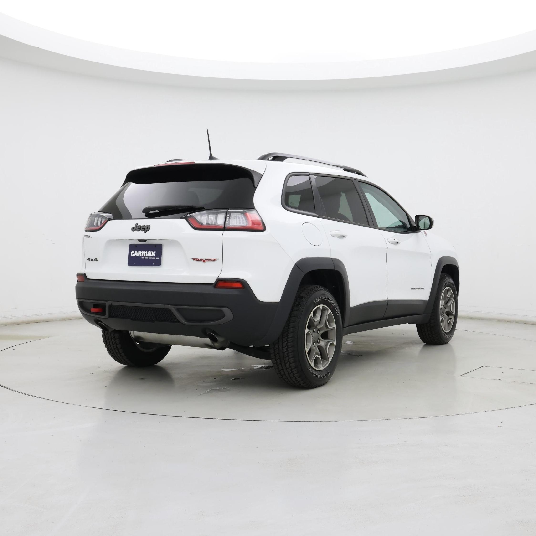 Thumbnail: 2022 Jeep Cherokee - 8