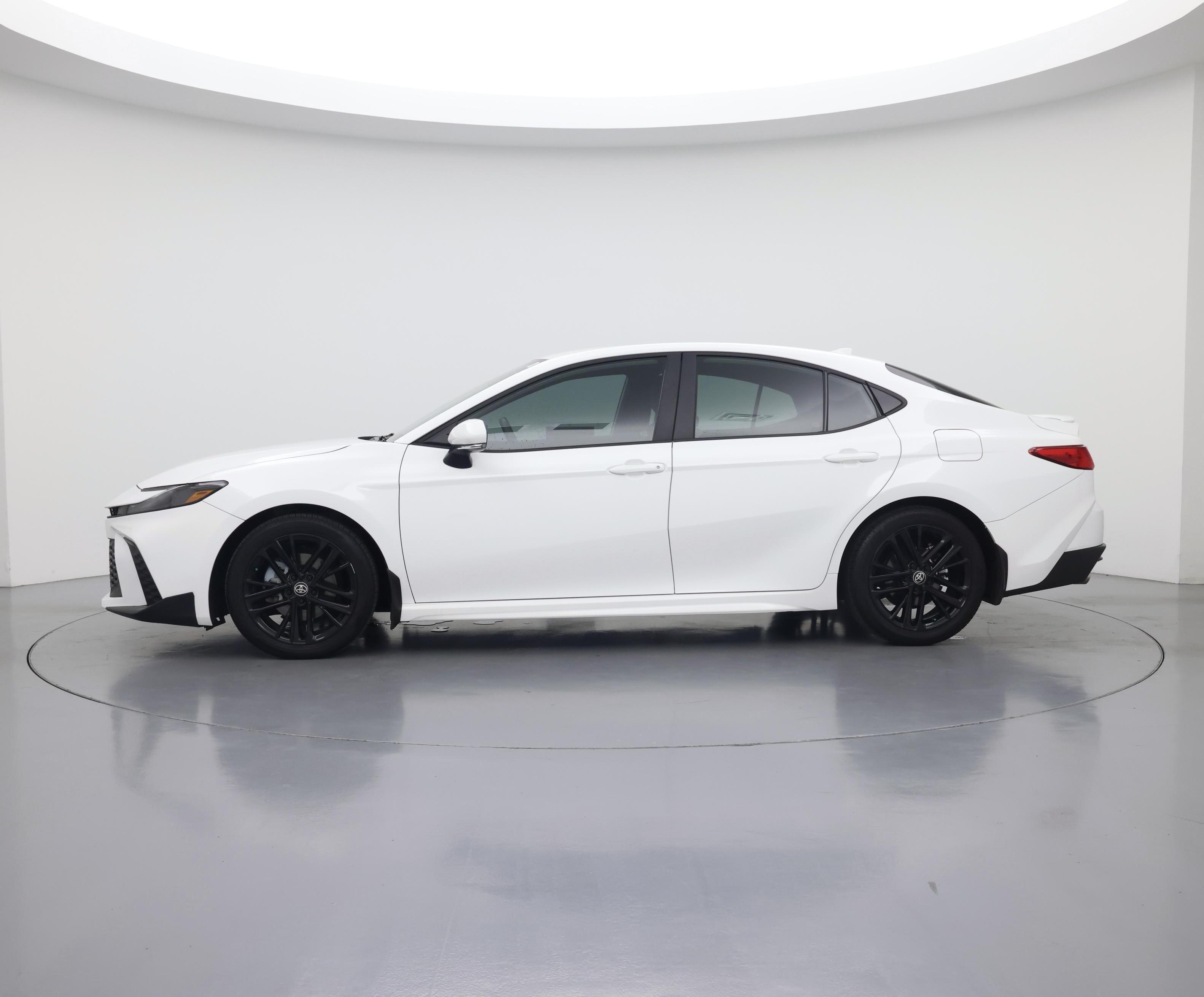 Thumbnail: 2025 Toyota Camry - 3