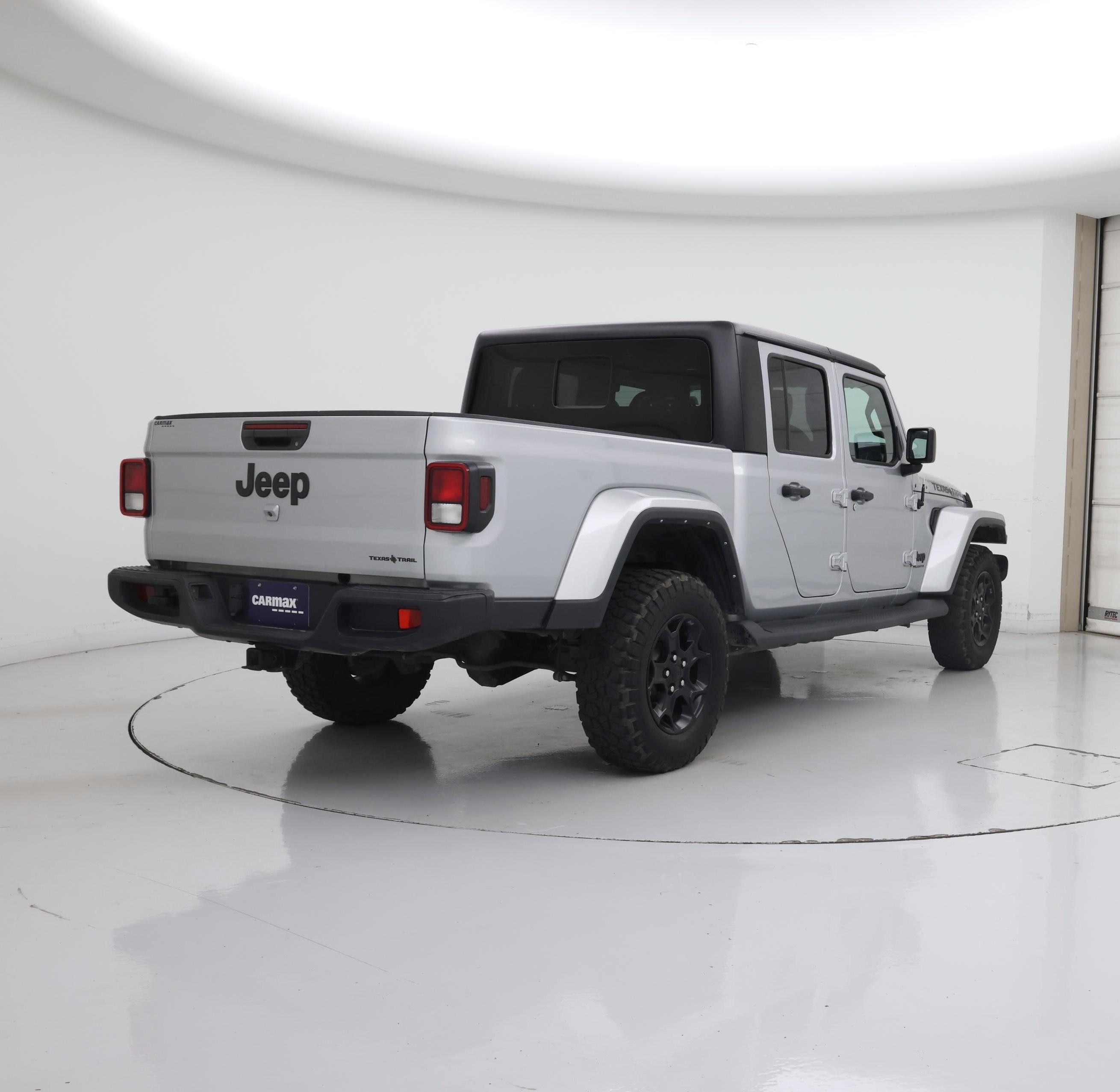 Thumbnail: 2023 Jeep Gladiator - 8