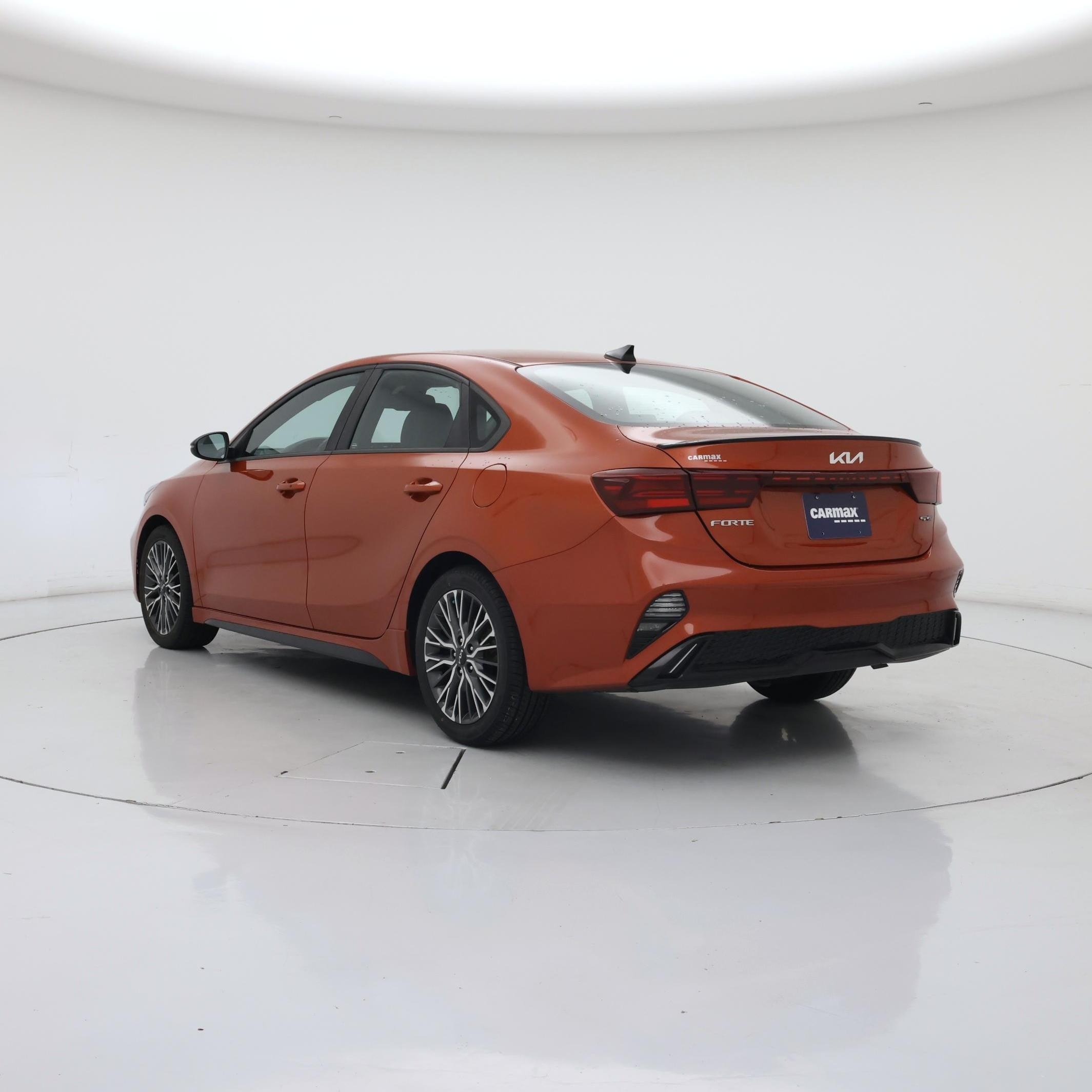 Thumbnail: 2022 Kia Forte - 2