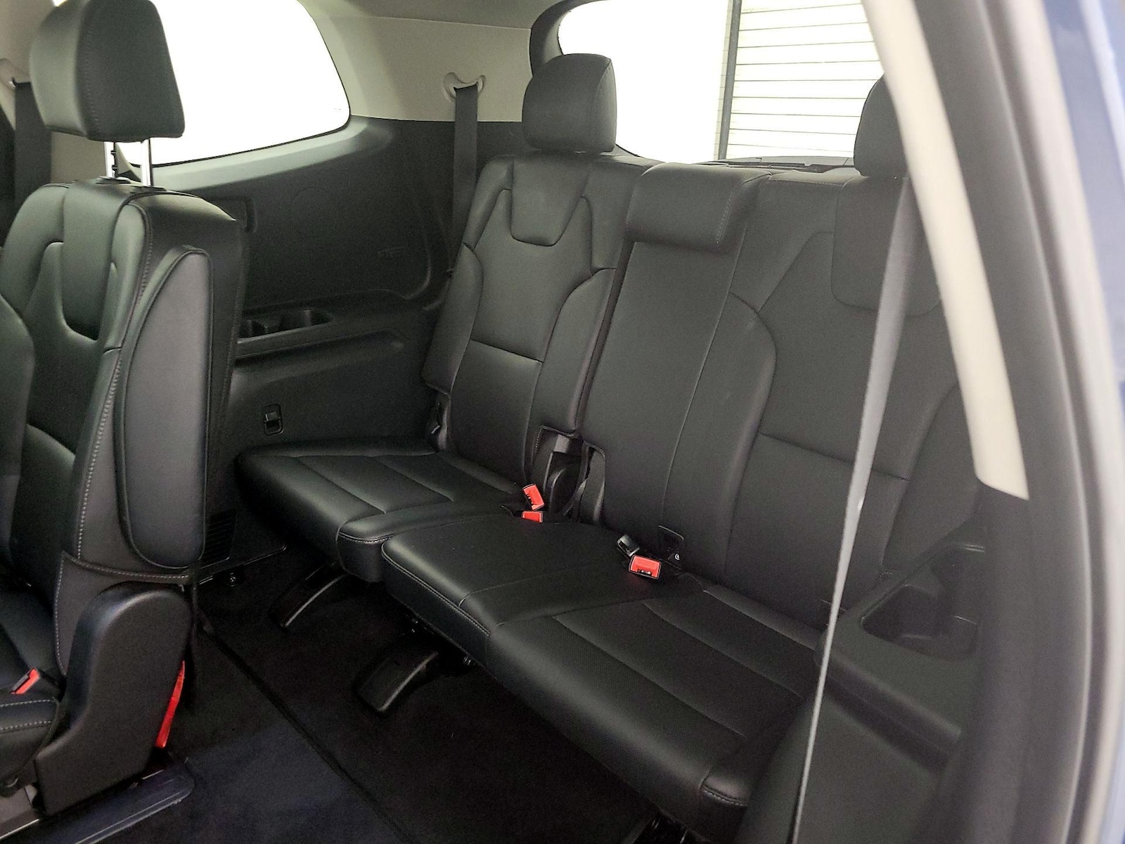 2024 Kia Telluride S - Photo 22