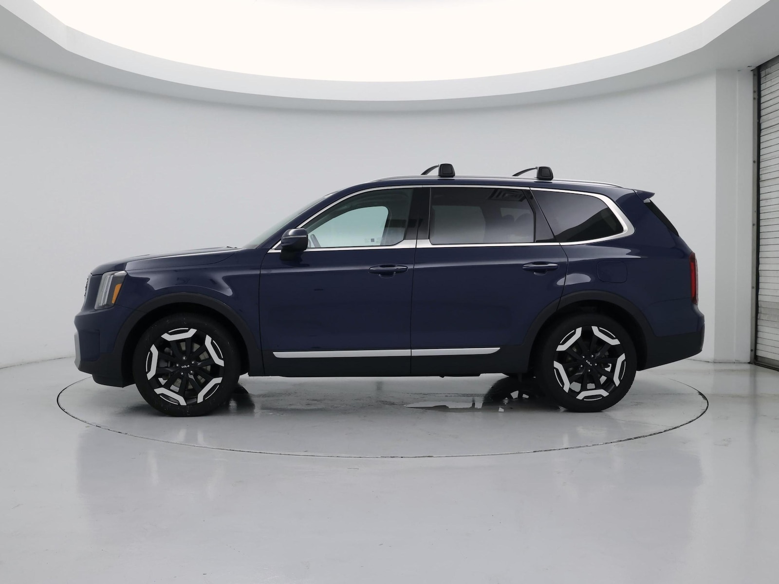 2024 Kia Telluride S - Photo 4