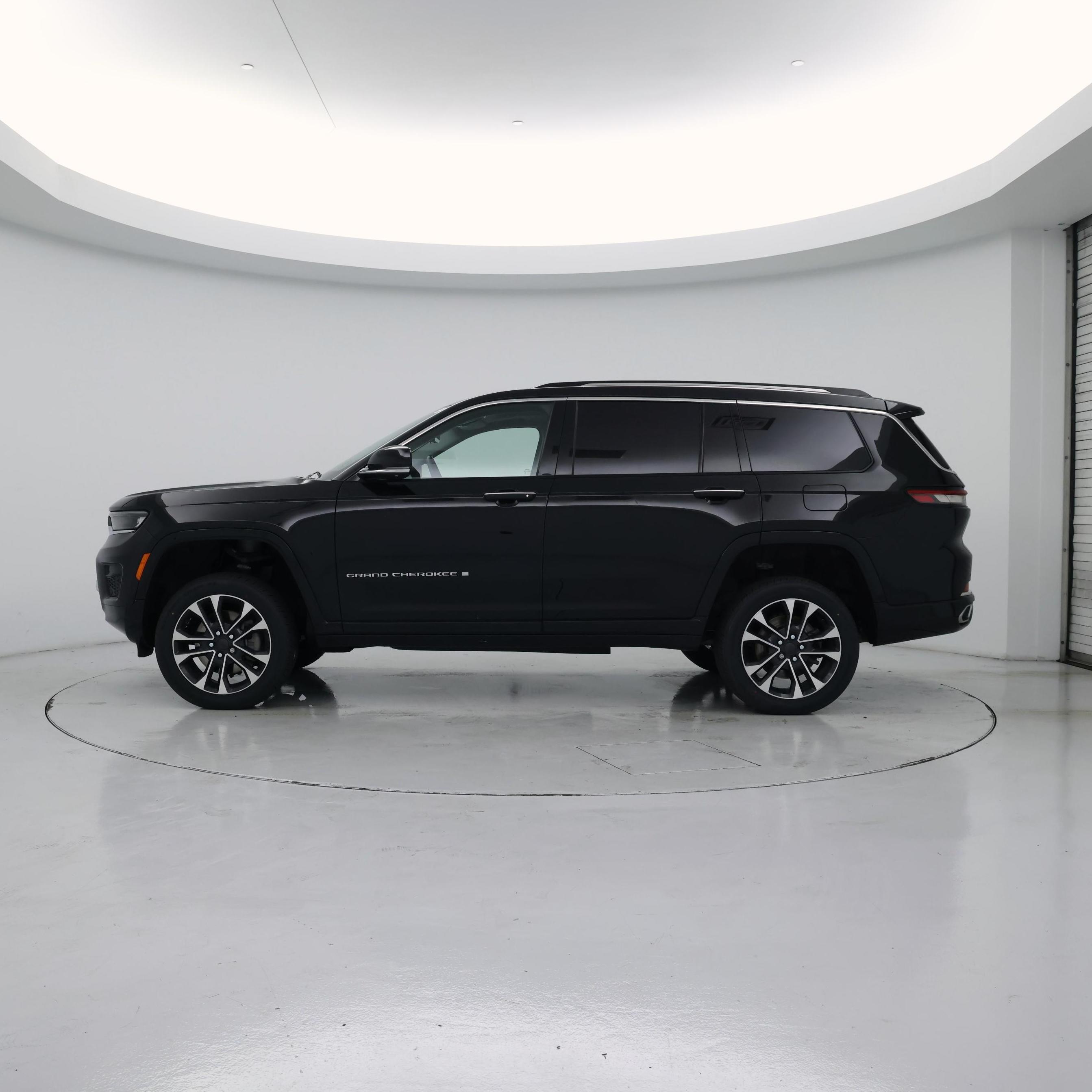 Thumbnail: 2023 Jeep Grand Cherokee L - 3