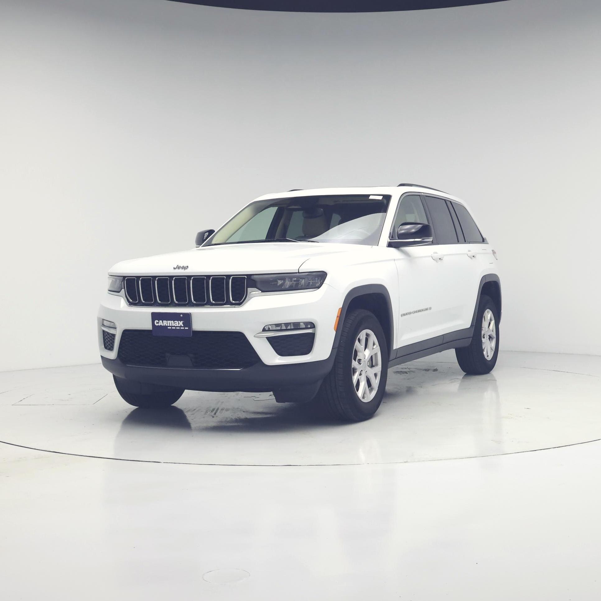 Thumbnail: 2022 Jeep Grand Cherokee - 4