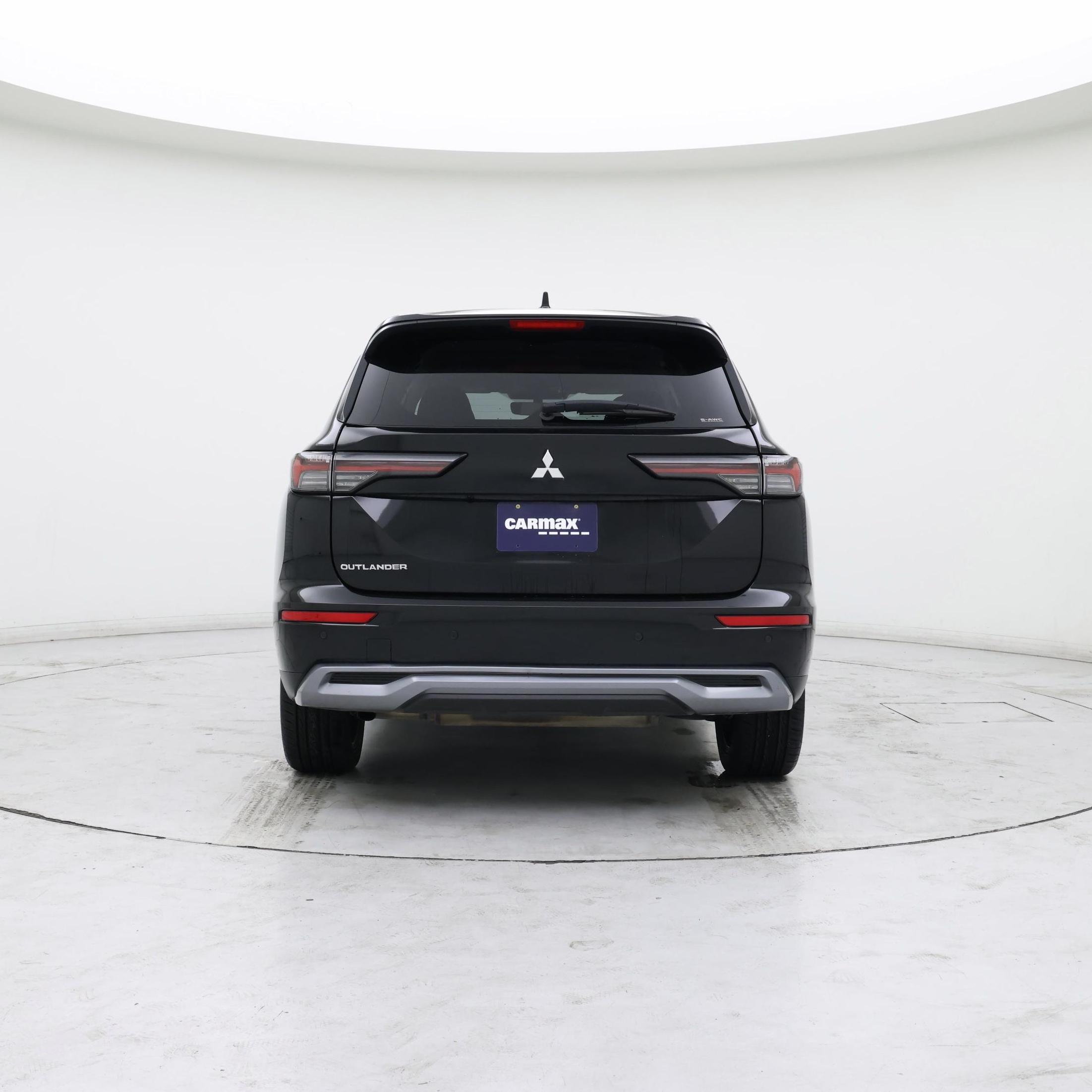 Thumbnail: 2025 Mitsubishi Outlander - 6