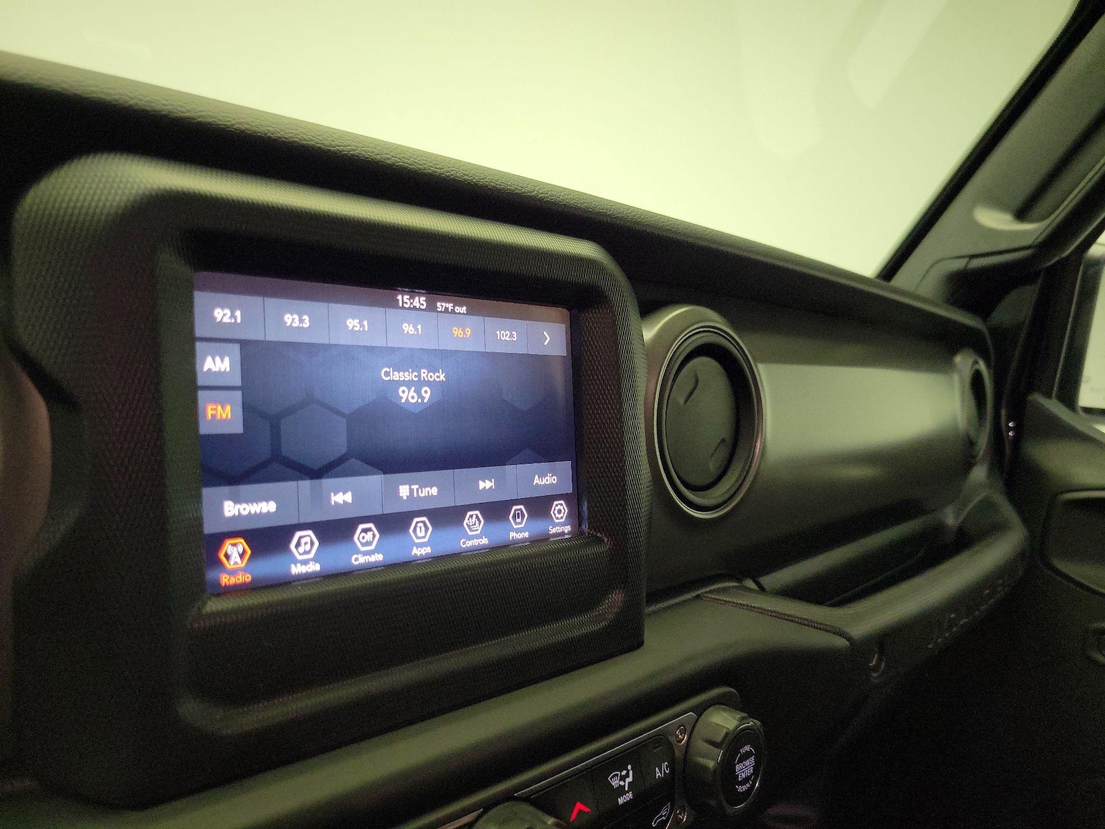 2022 Jeep Wrangler Unlimited Willys - Photo 16