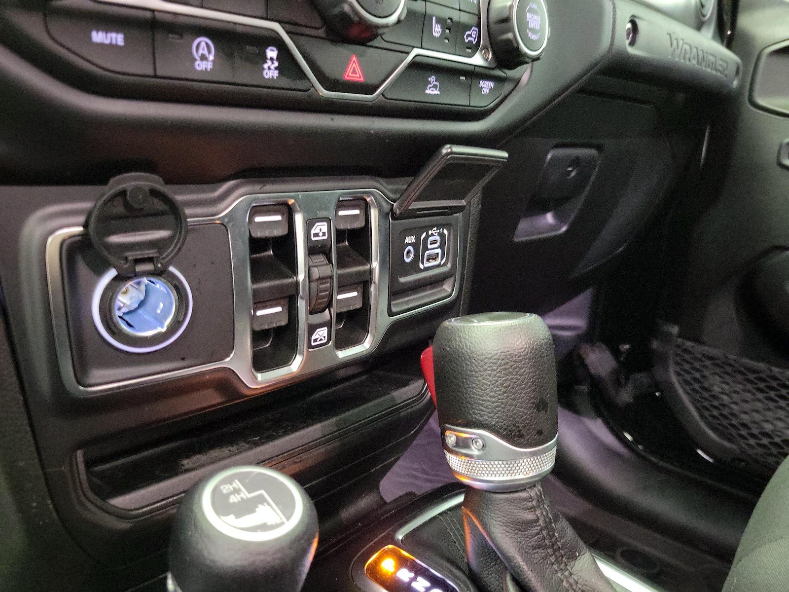 2022 Jeep Wrangler Unlimited Willys - Photo 19