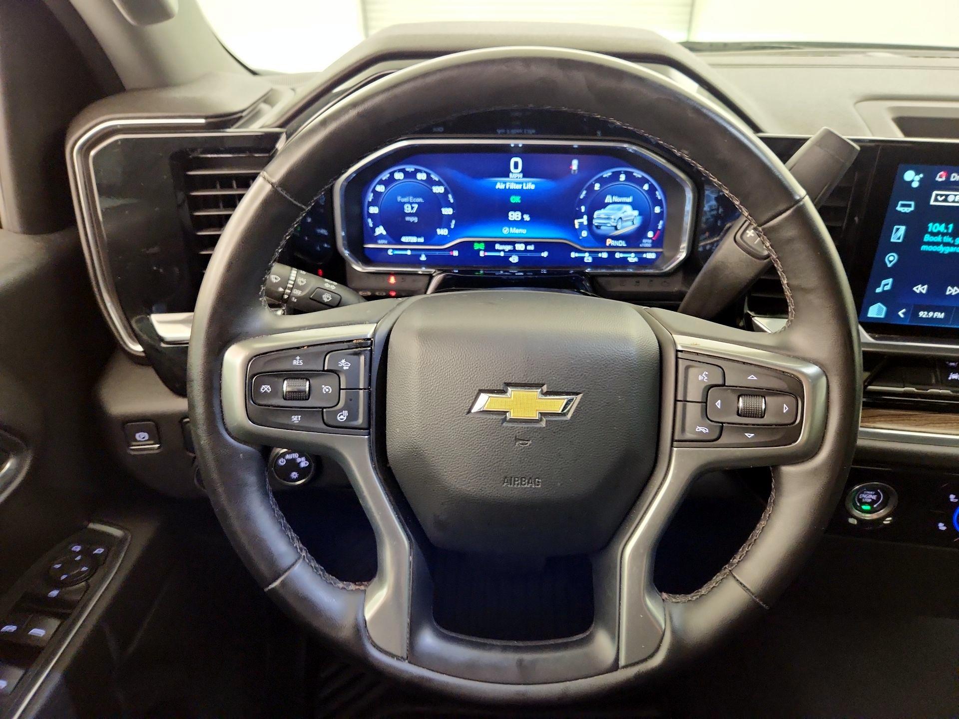 Thumbnail: 2023 Chevrolet Silverado 1500 - 10