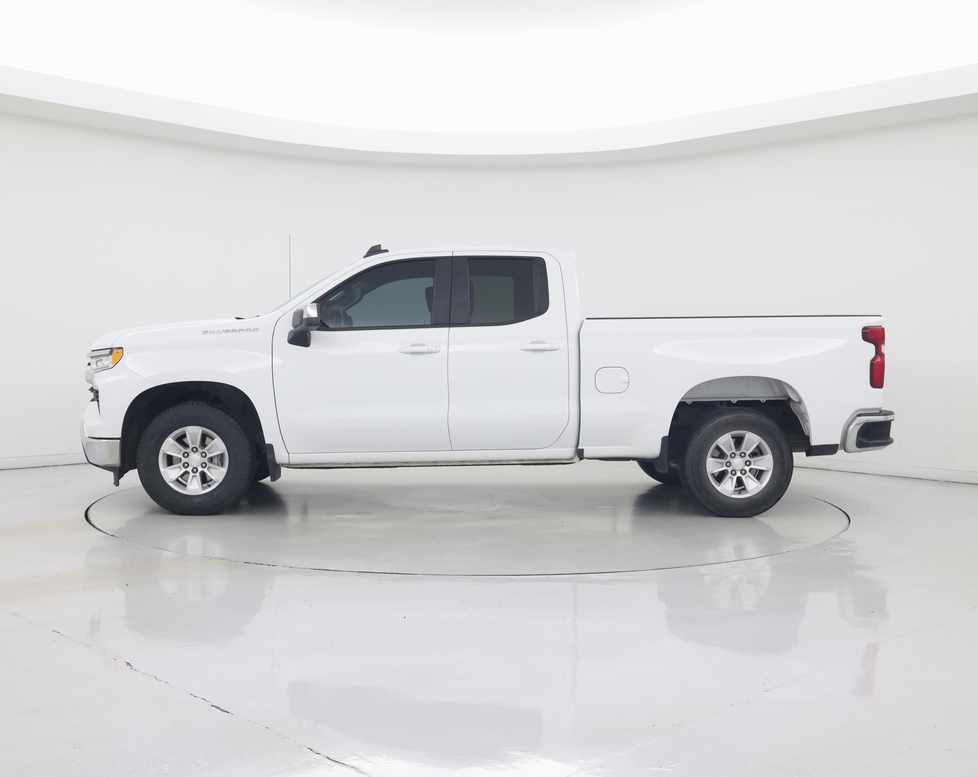 Thumbnail: 2023 Chevrolet Silverado 1500 - 3