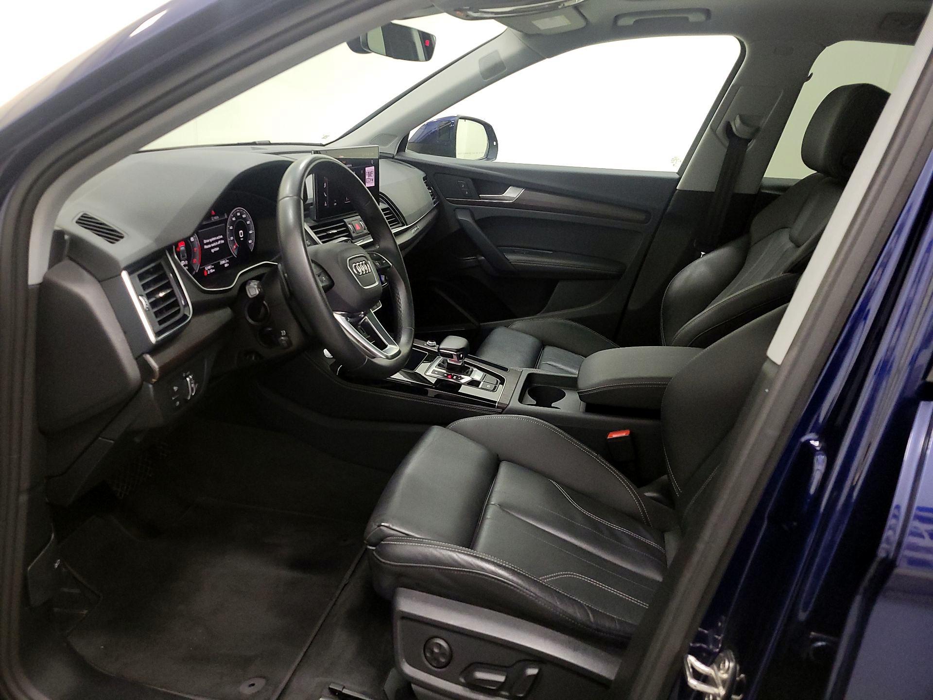 Thumbnail: 2024 Audi Q5 - 11
