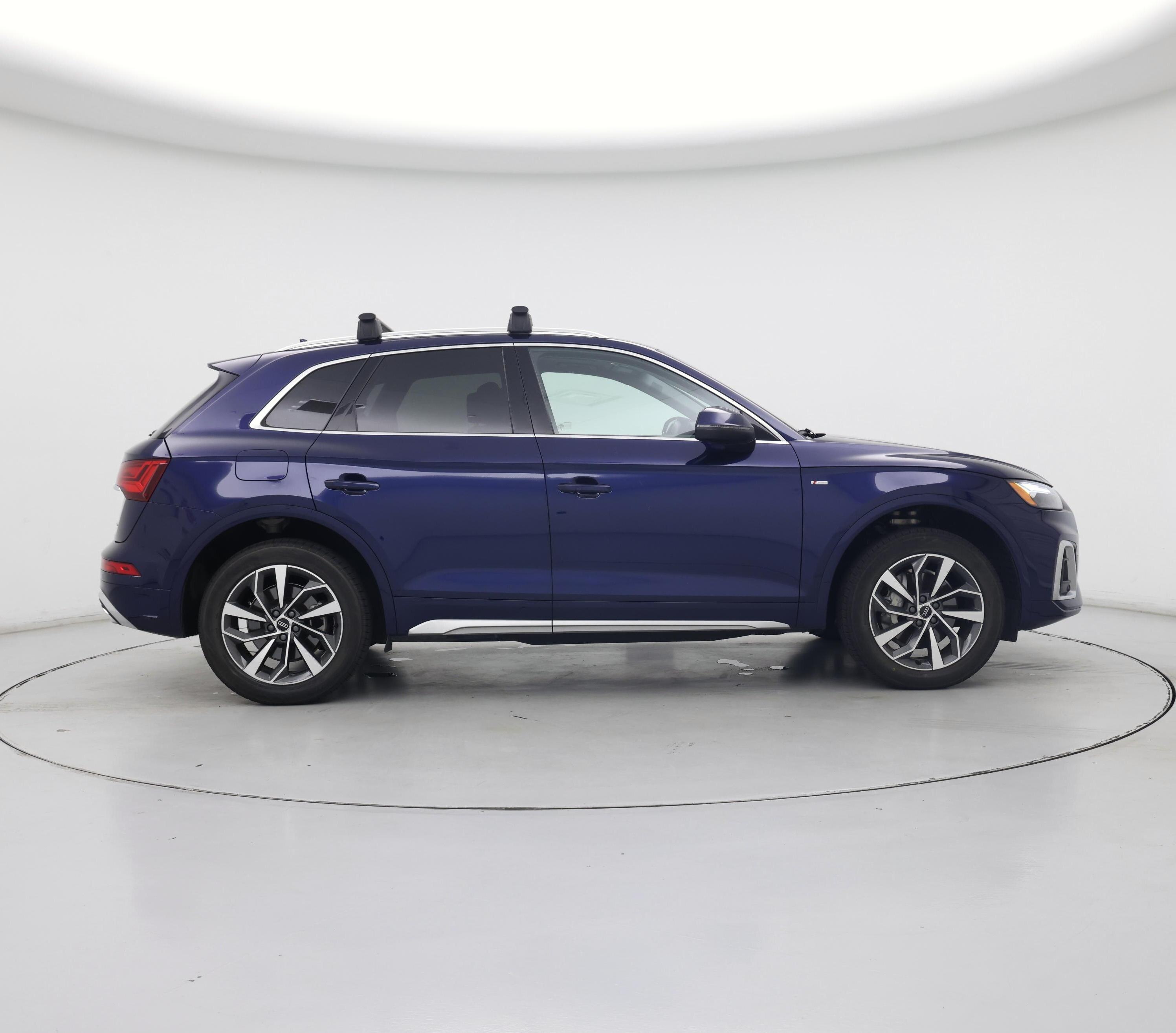 Thumbnail: 2024 Audi Q5 - 7