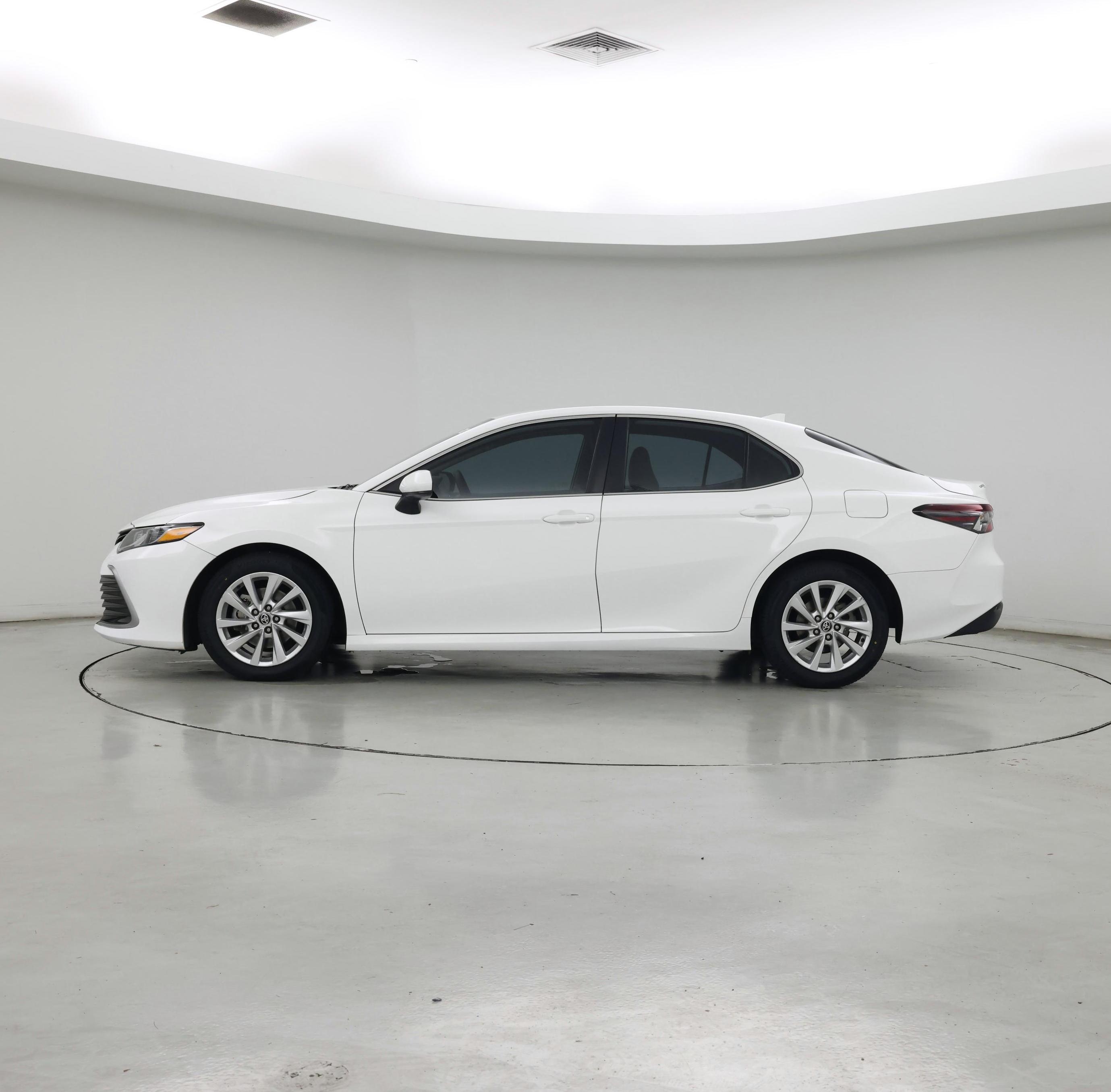 Thumbnail: 2023 Toyota Camry - 3