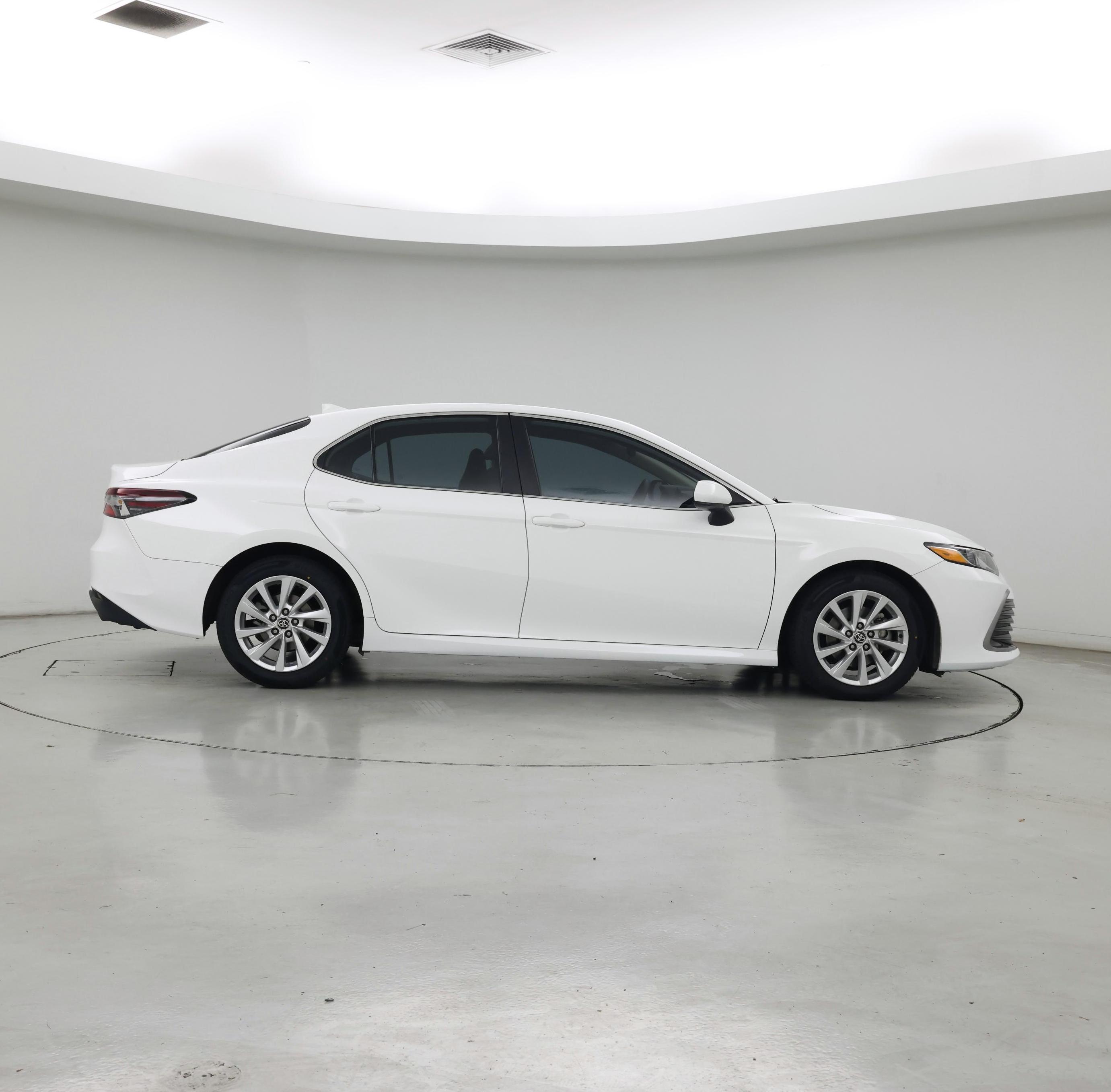 Thumbnail: 2023 Toyota Camry - 7