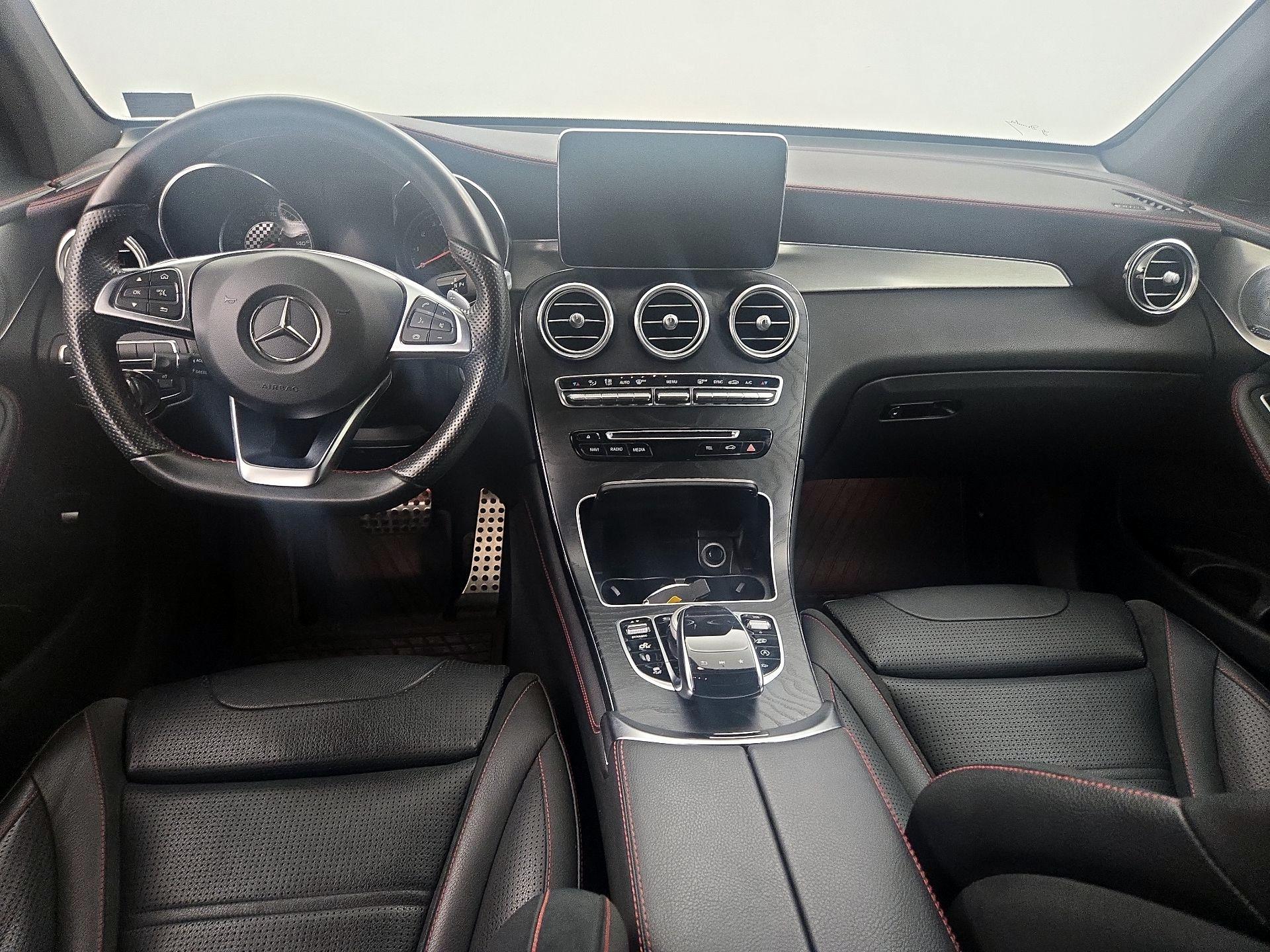 Thumbnail: 2018 Mercedes-Benz GLC - 9