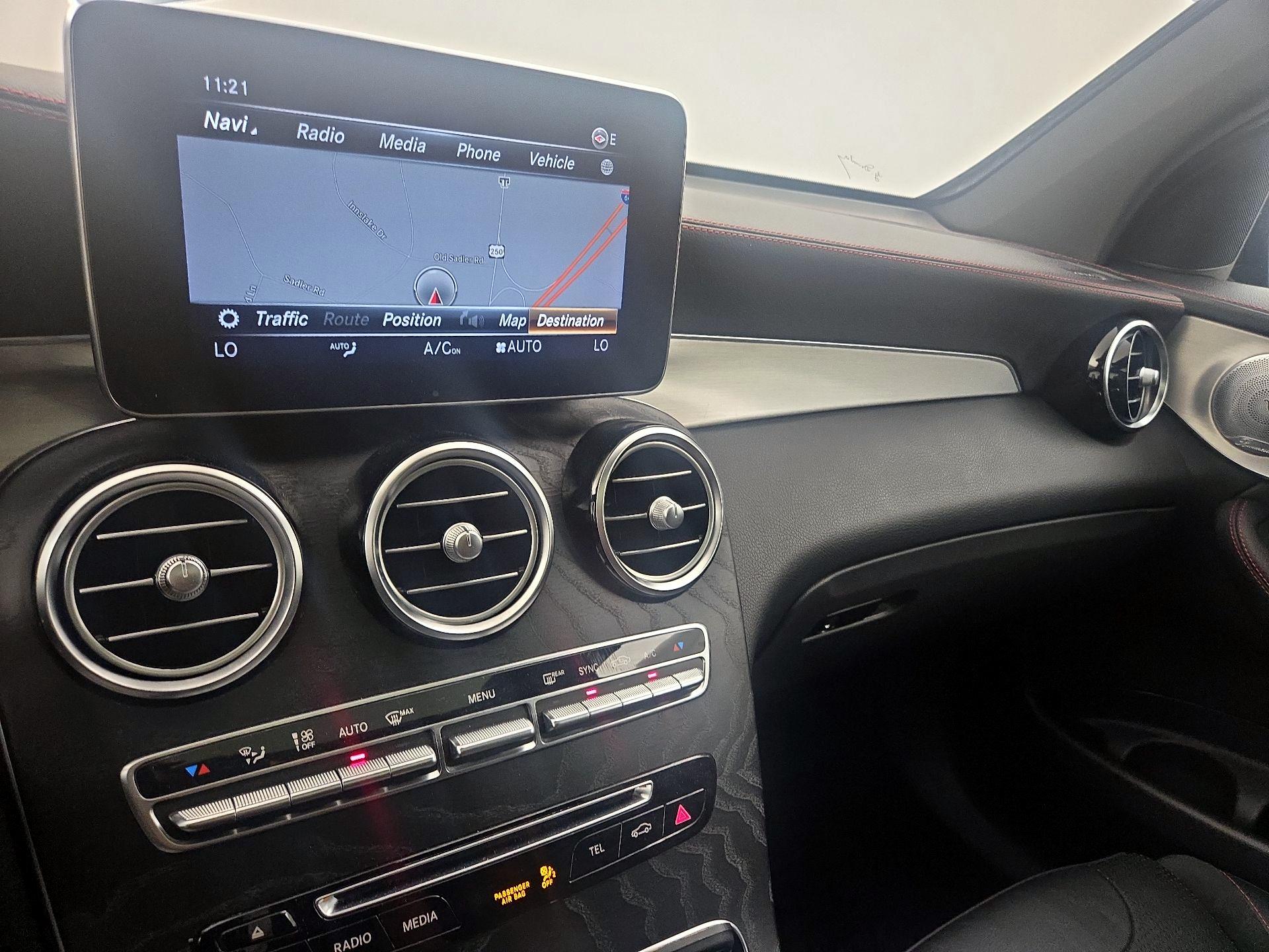 Thumbnail: 2018 Mercedes-Benz GLC - 14