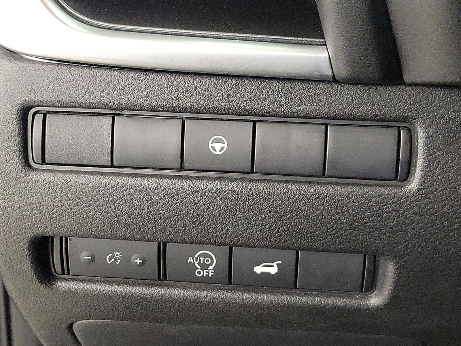 2024 Nissan Rogue SV - Photo 14