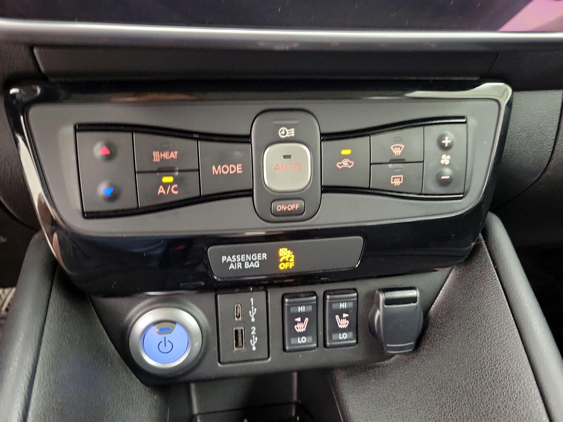 Thumbnail: 2024 Nissan Leaf - 16