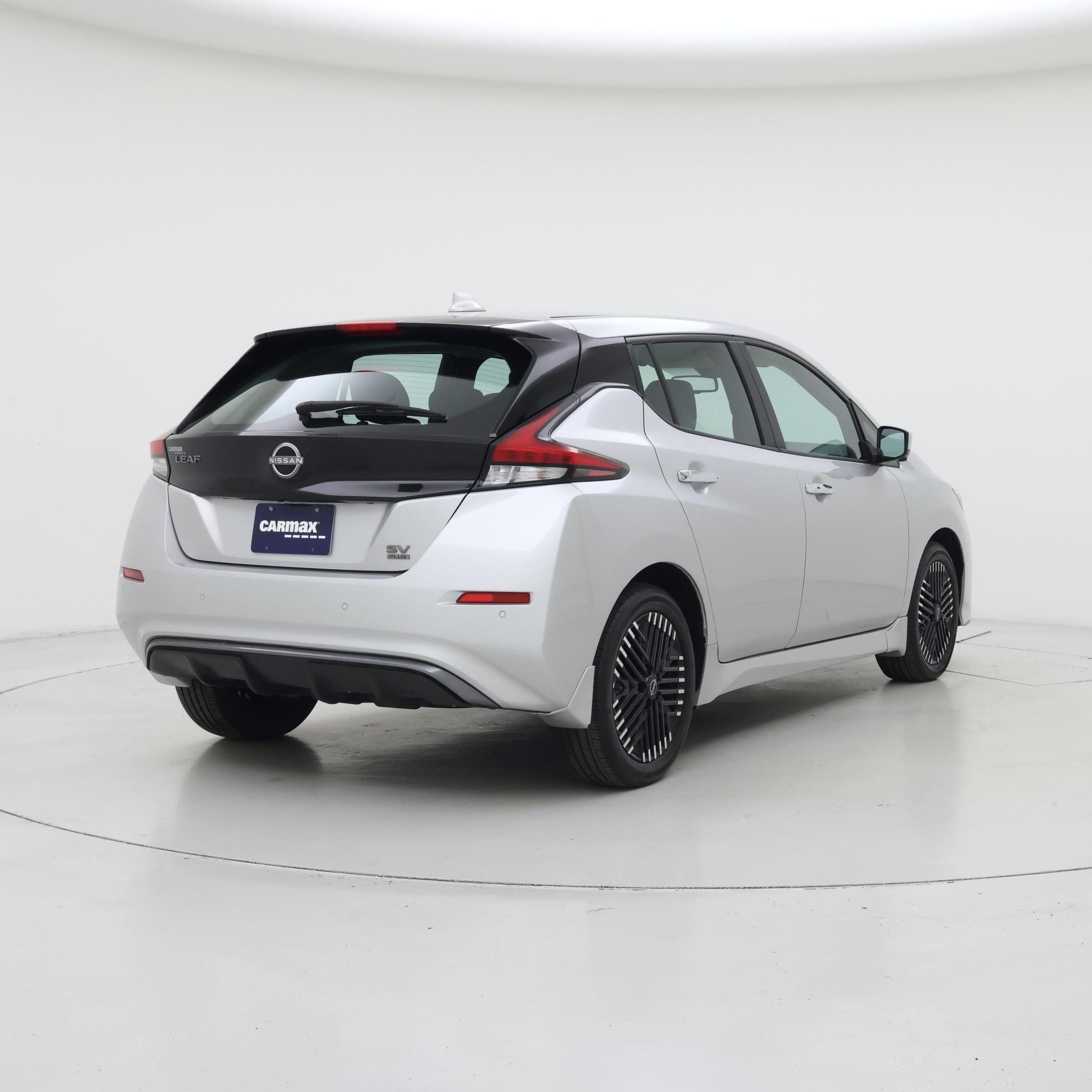 Thumbnail: 2024 Nissan Leaf - 8