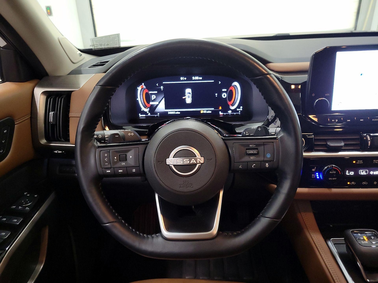 2023 Nissan Pathfinder Platinum - Photo 11