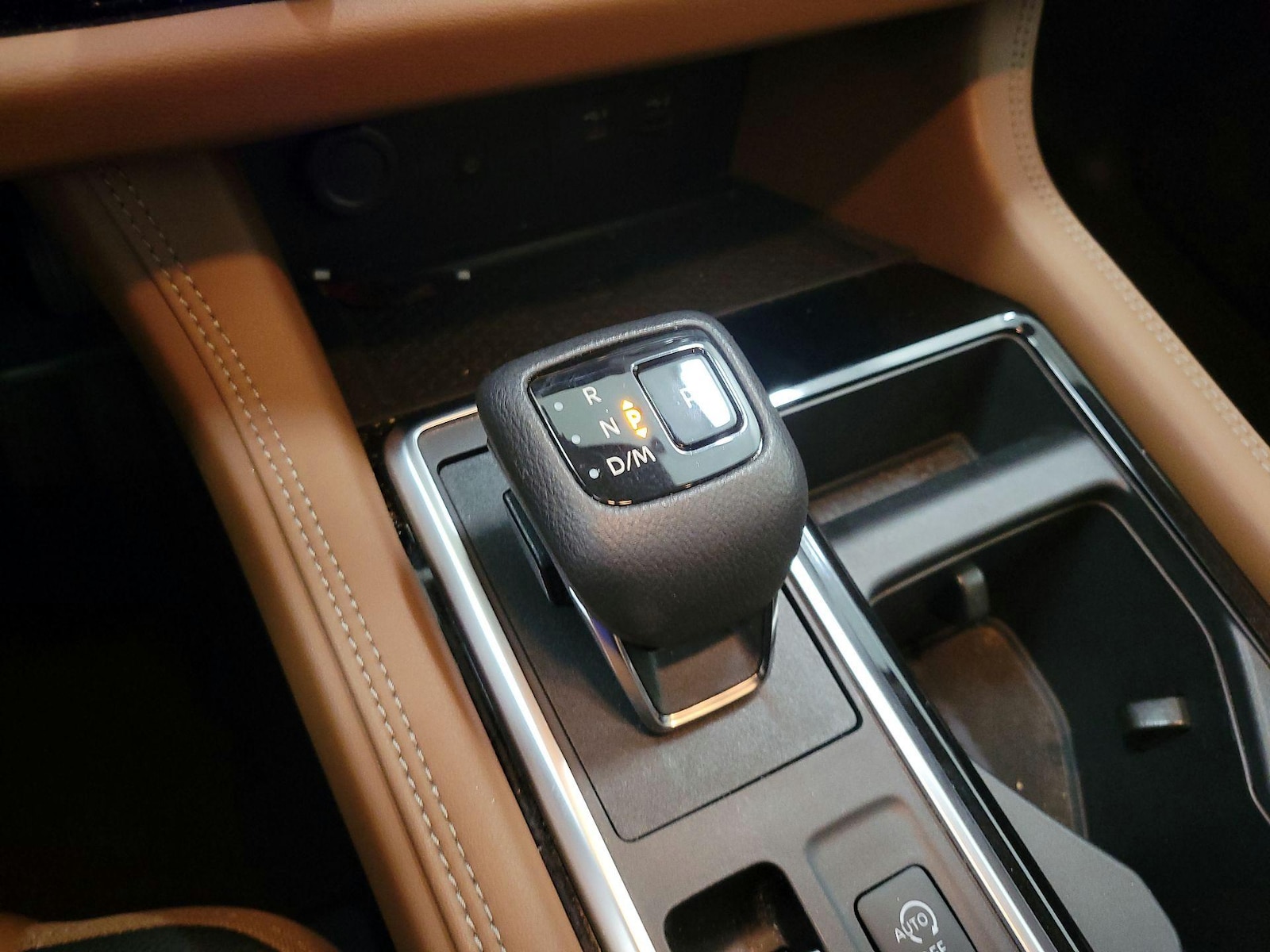 2023 Nissan Pathfinder Platinum - Photo 19