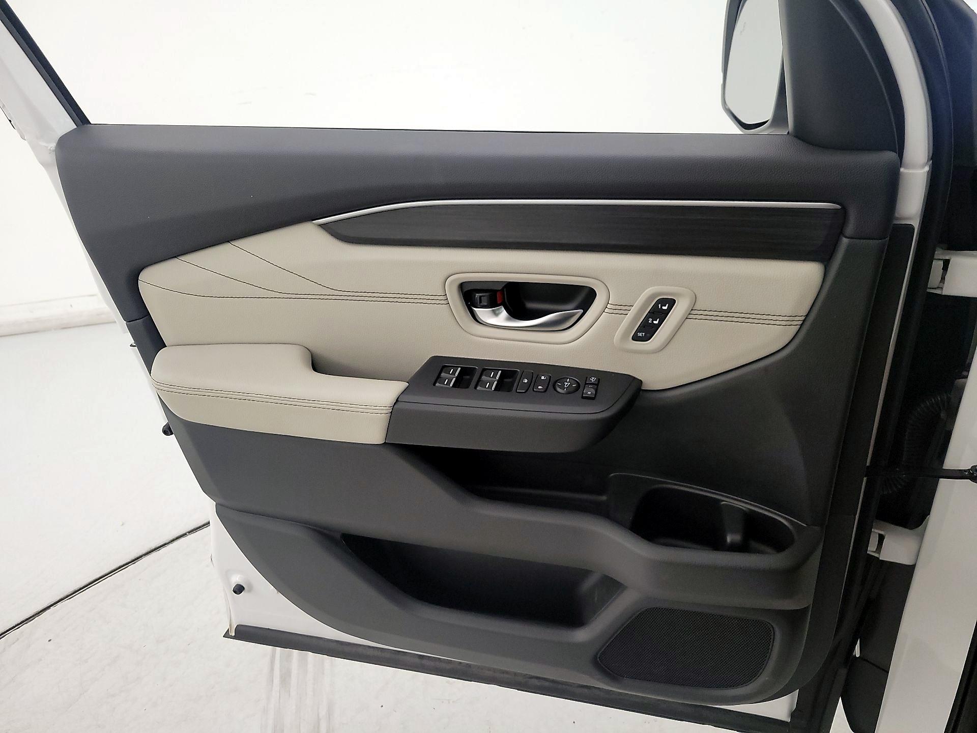 Thumbnail: 2026 Honda Pilot - 12
