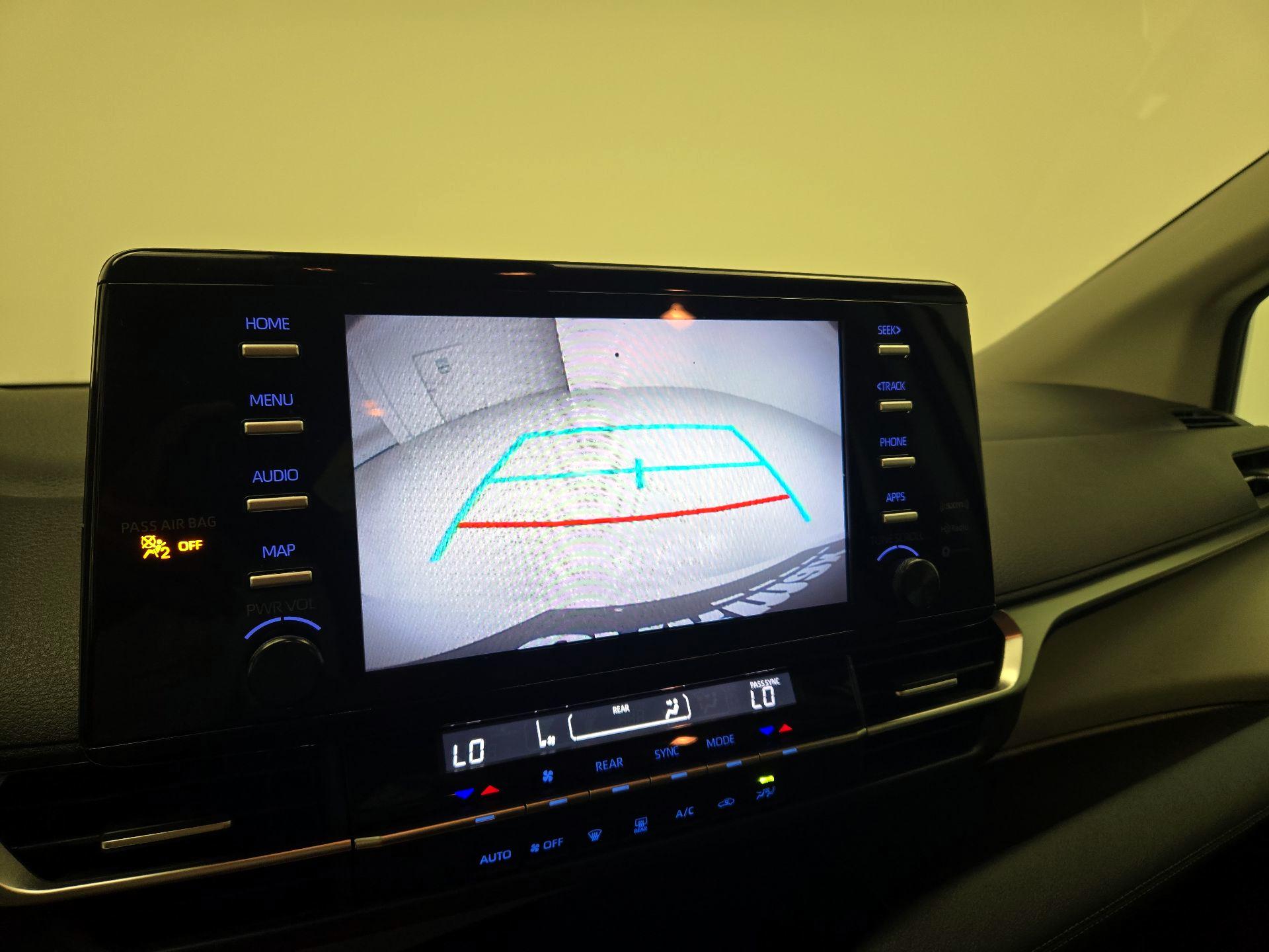 Thumbnail: 2024 Toyota Sienna - 14