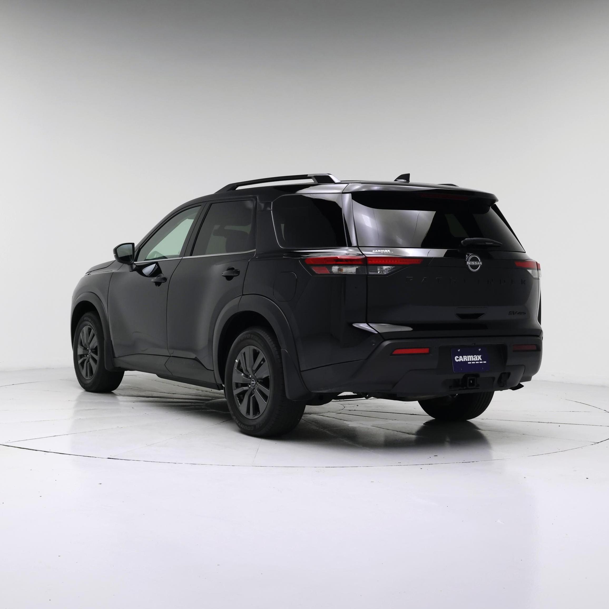 Thumbnail: 2022 Nissan Pathfinder - 2