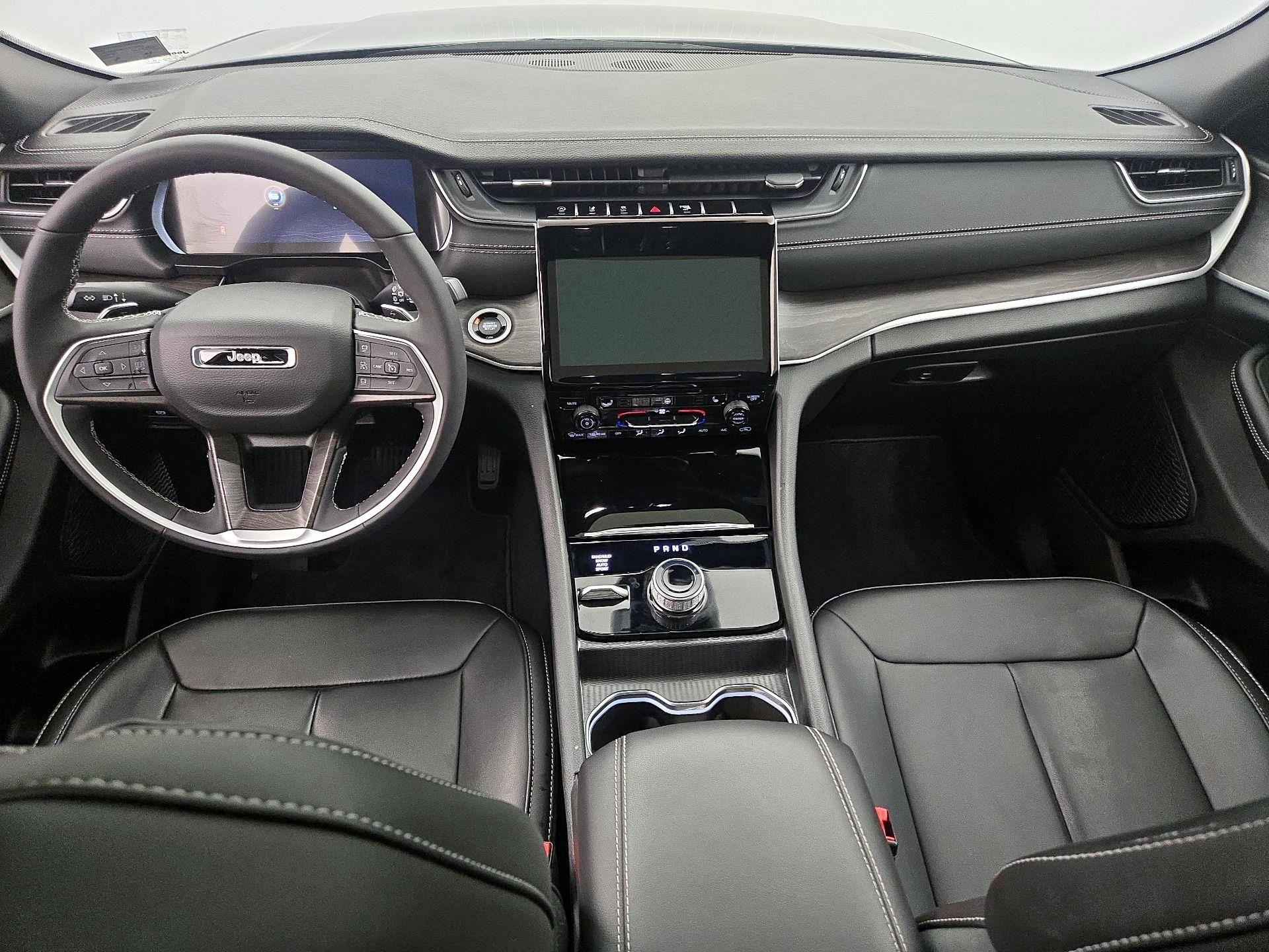 Thumbnail: 2025 Jeep Grand Cherokee - 9
